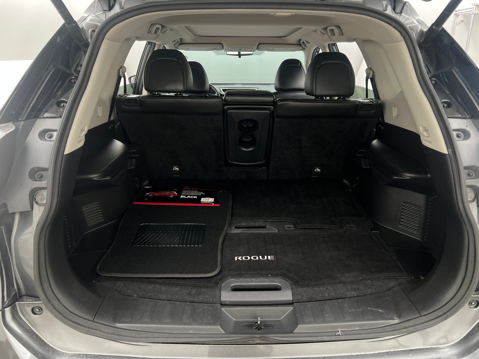 Thumbnail: 2016 Nissan Rogue - 6