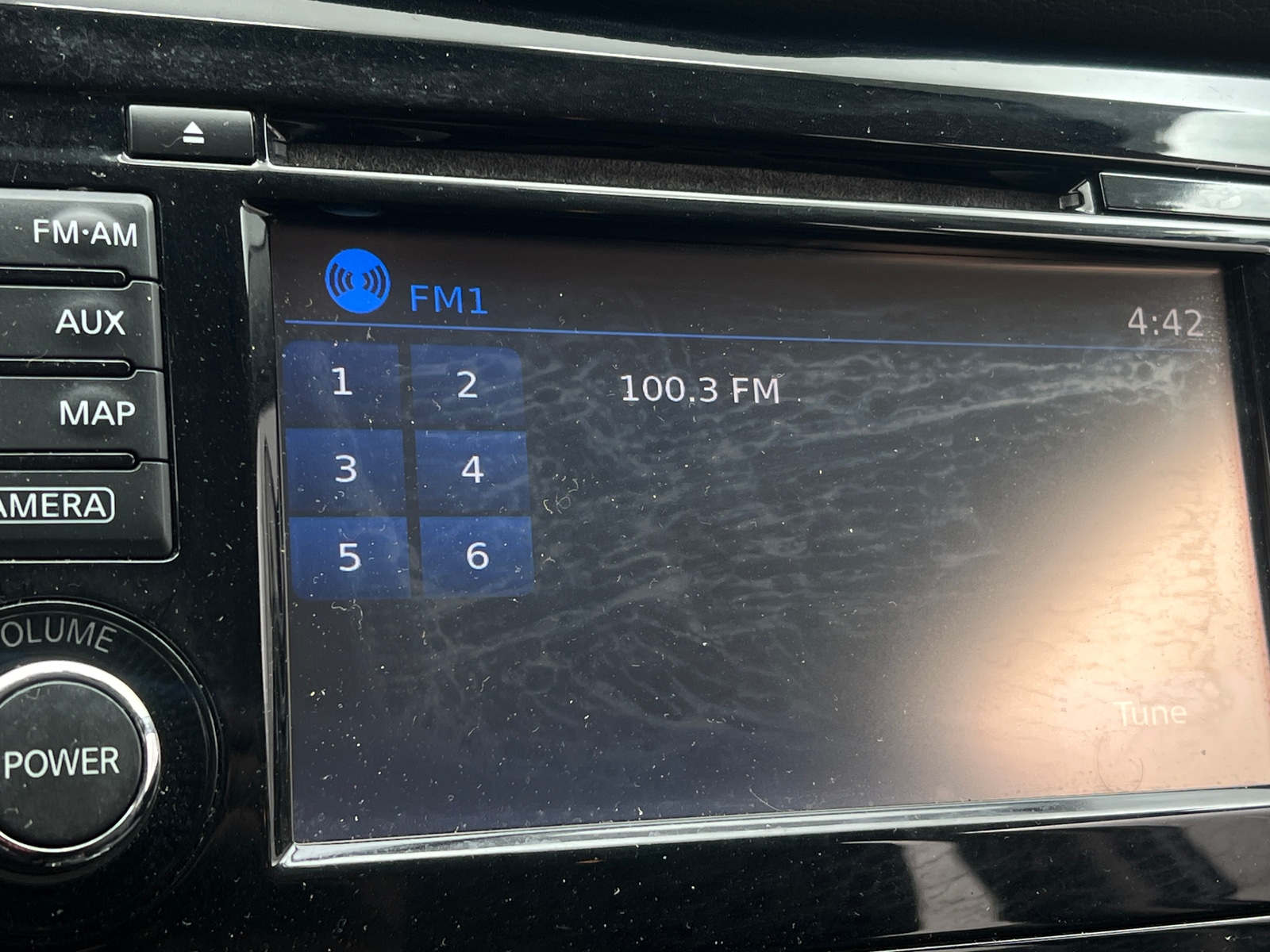 Thumbnail: 2016 Nissan Rogue - 3