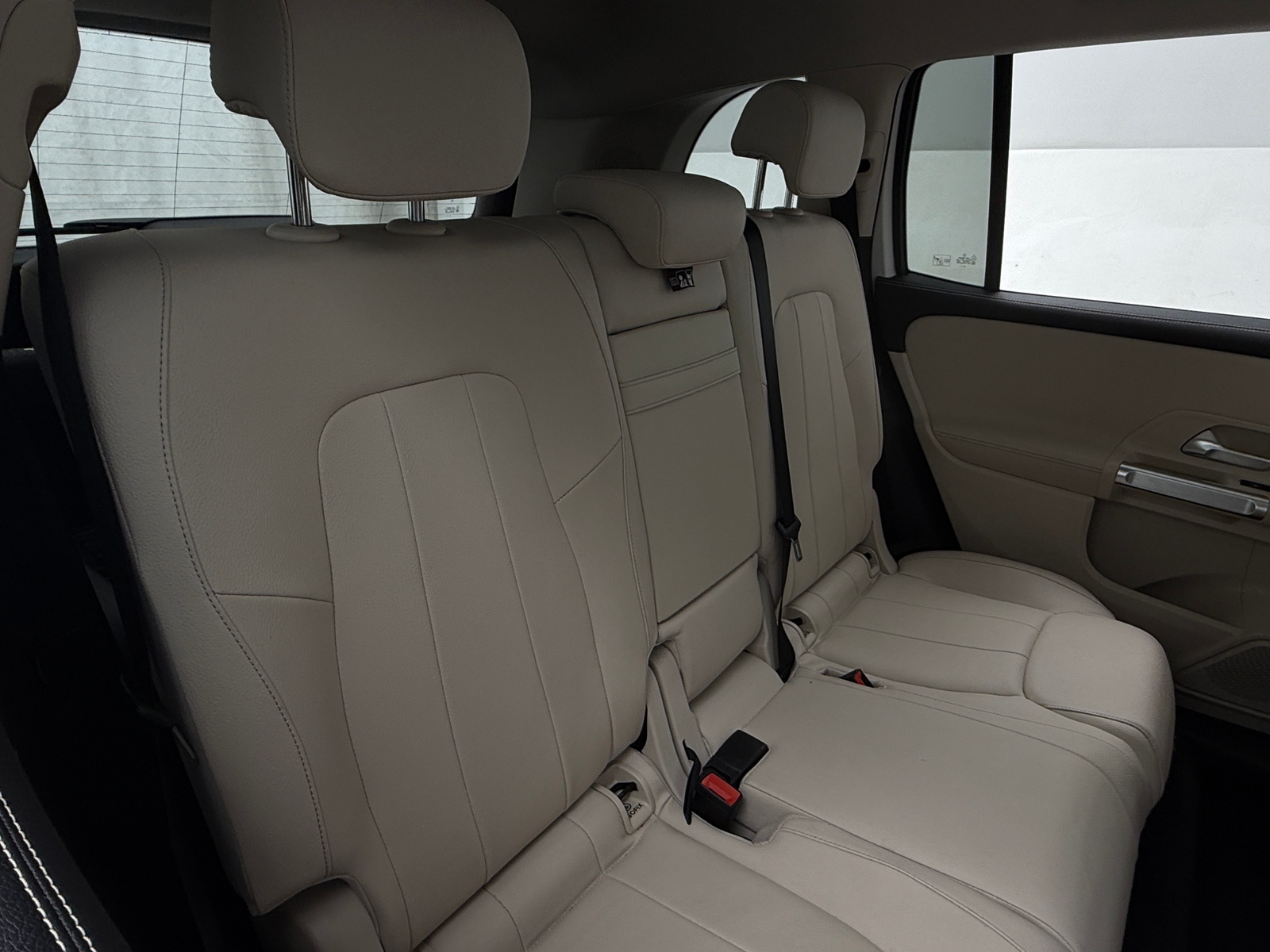 Thumbnail: 2020 Mercedes-Benz GLB - 5