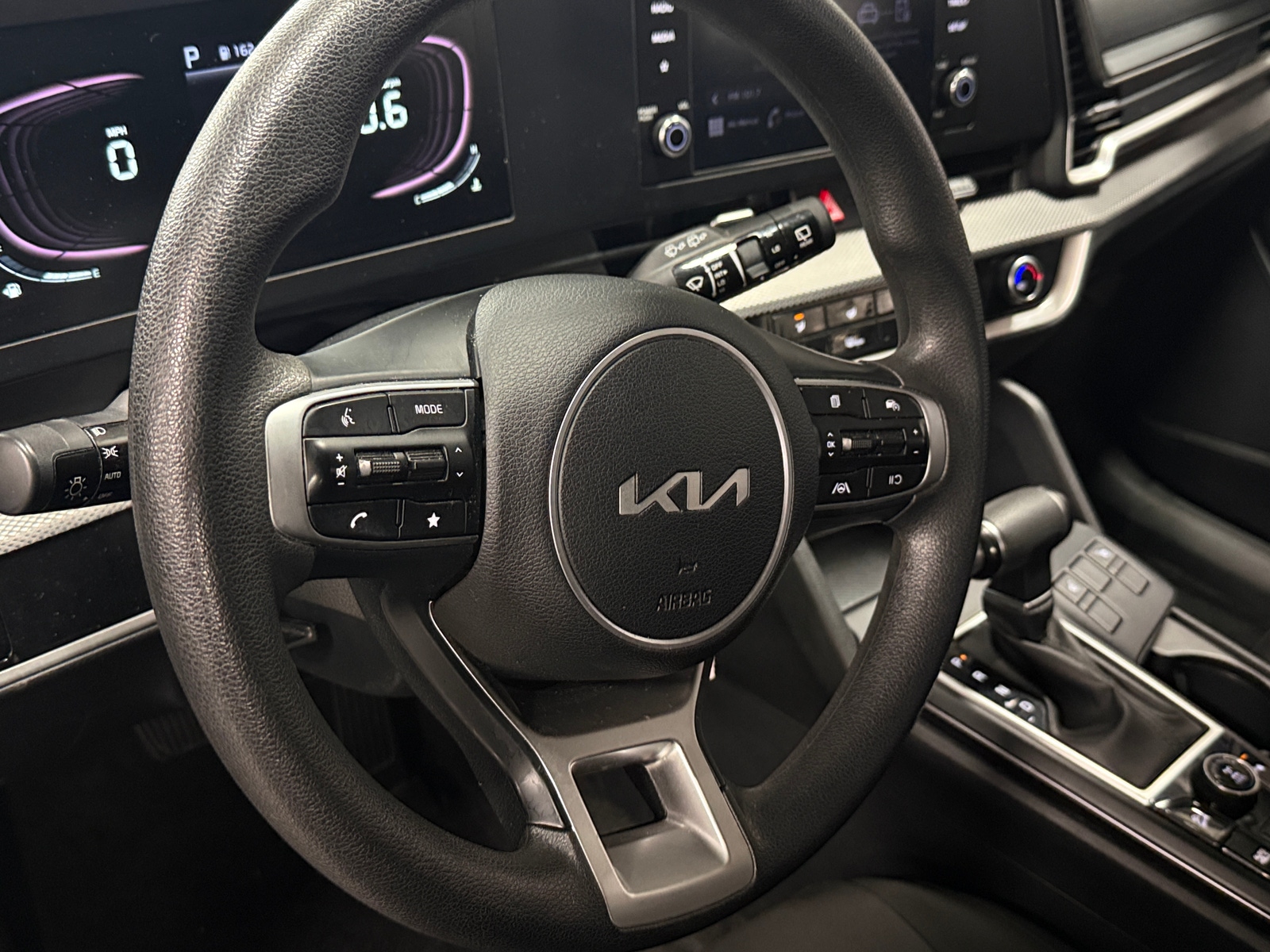 Thumbnail: 2023 Kia Sportage - 5