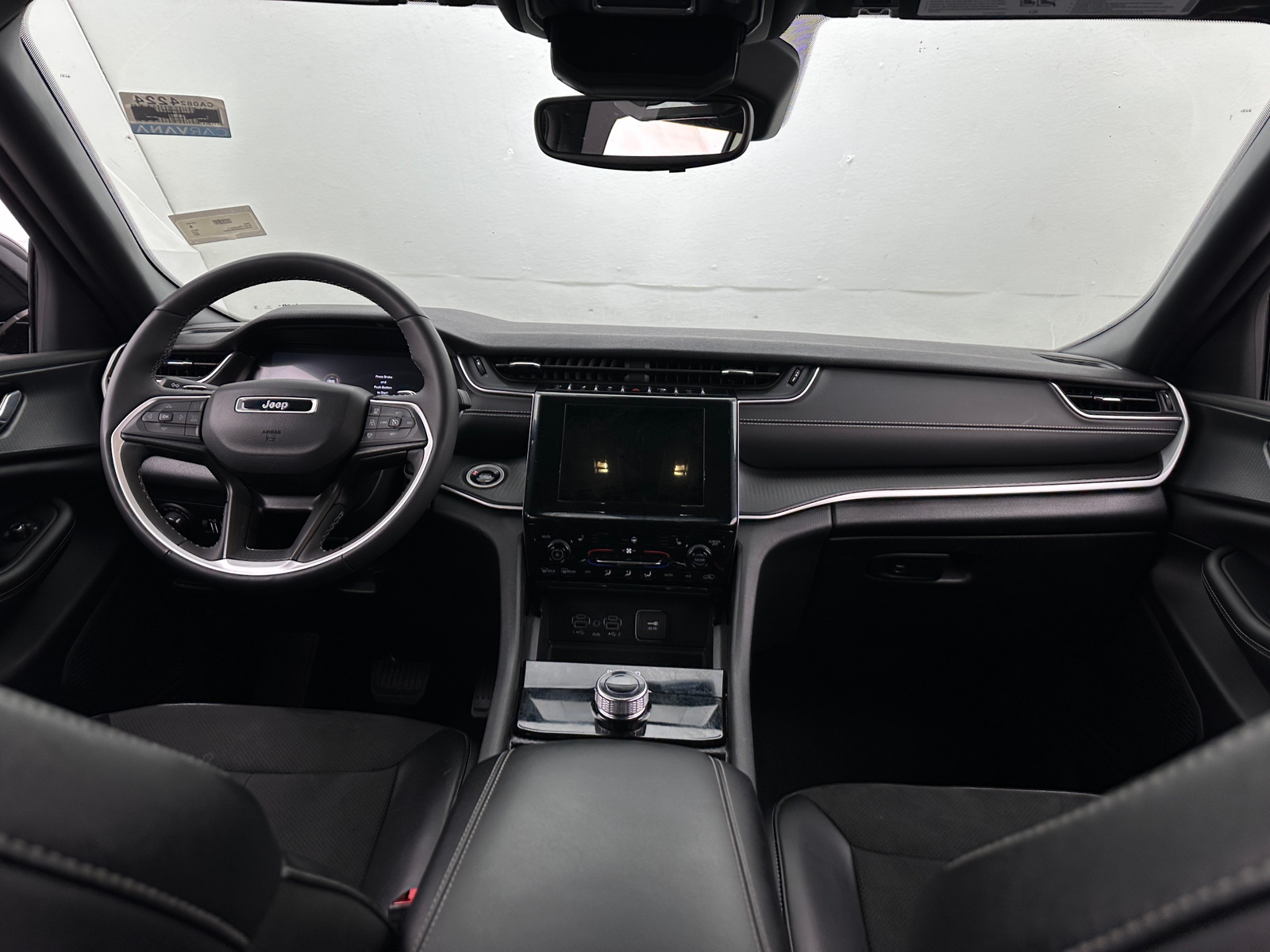 Thumbnail: 2024 Jeep Grand Cherokee L - 2