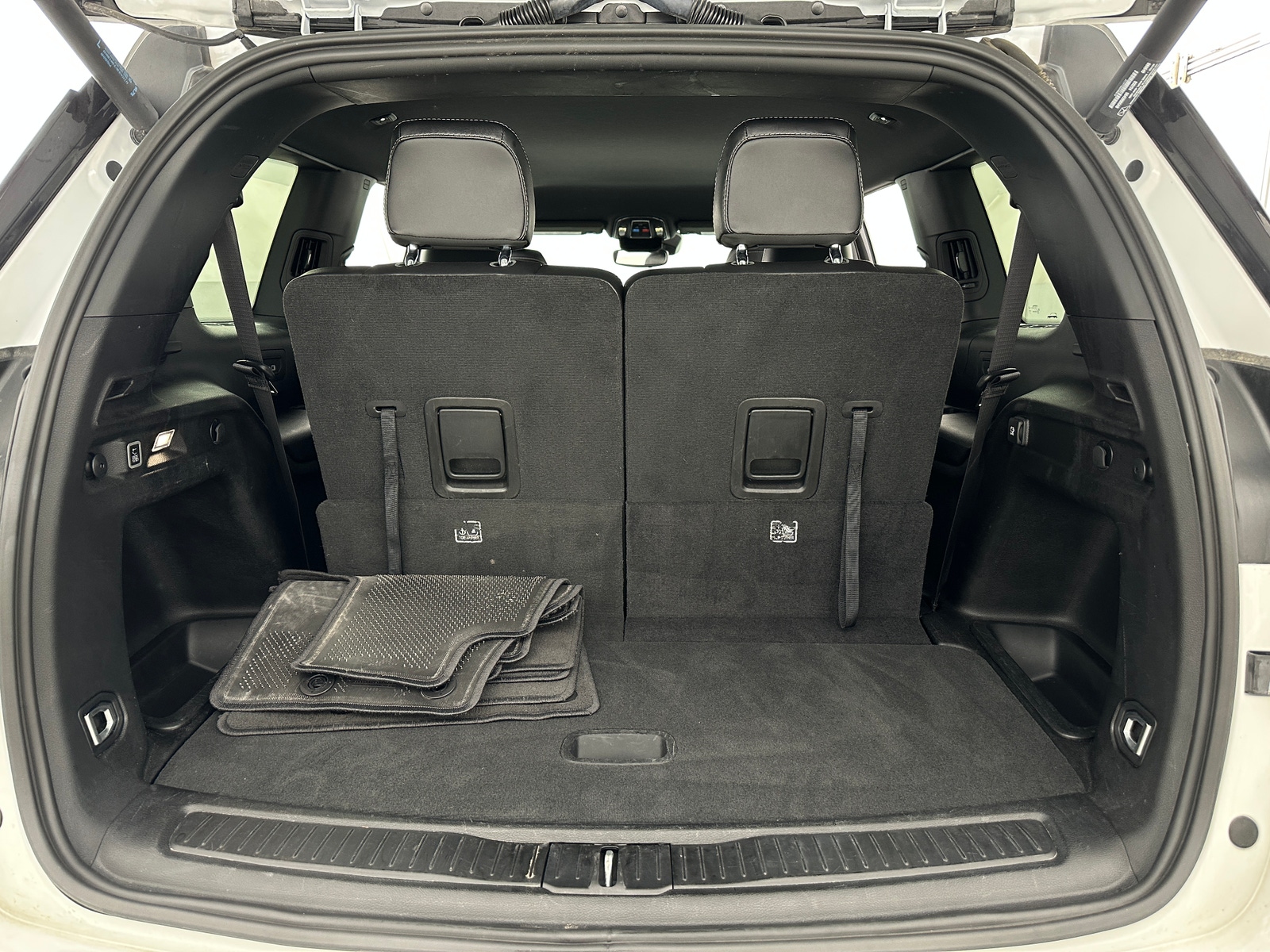 Thumbnail: 2024 Jeep Grand Cherokee L - 6