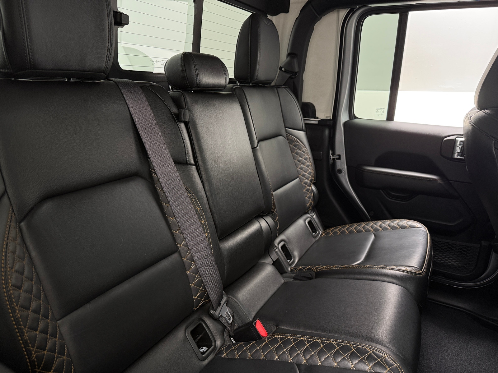 Thumbnail: 2021 Jeep Gladiator - 5