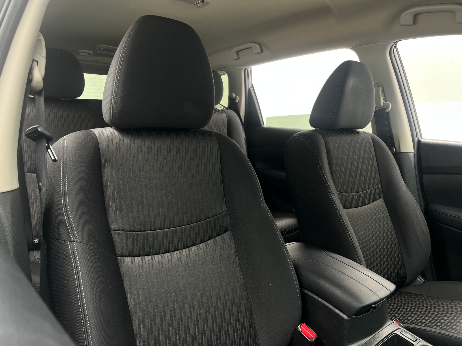 Thumbnail: 2018 Nissan Rogue - 2