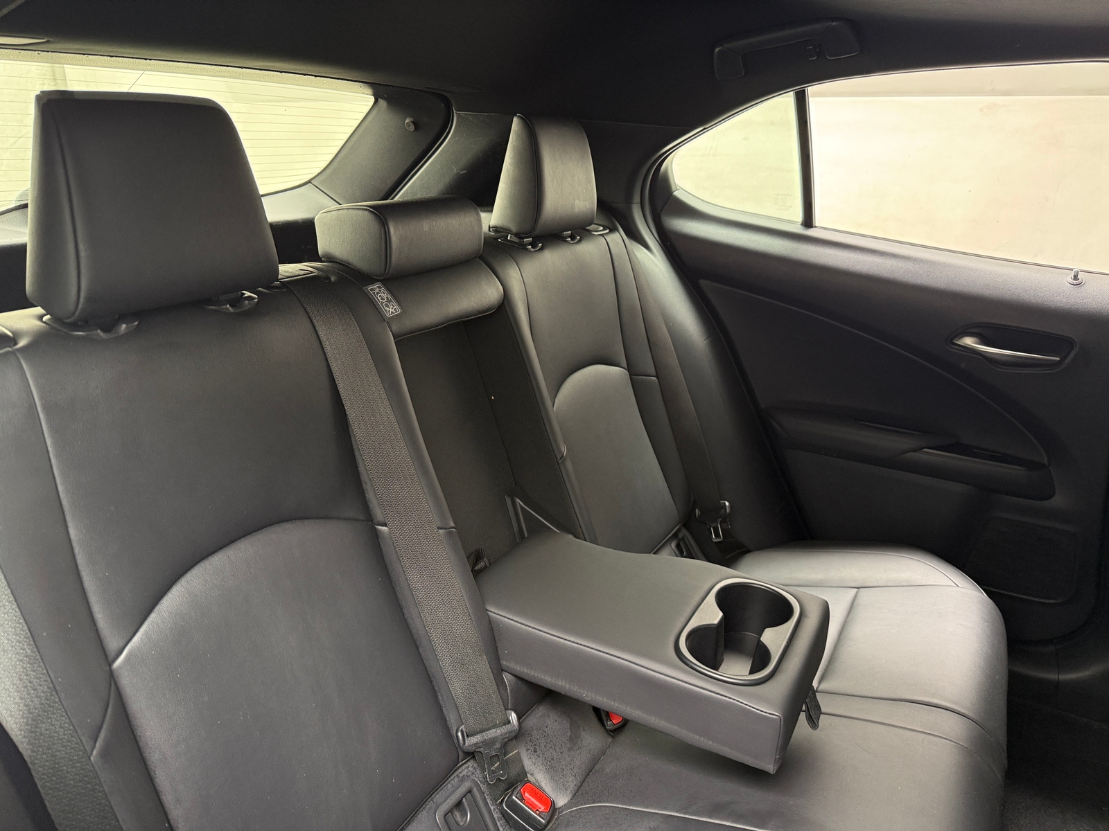 Thumbnail: 2019 Lexus UX - 5