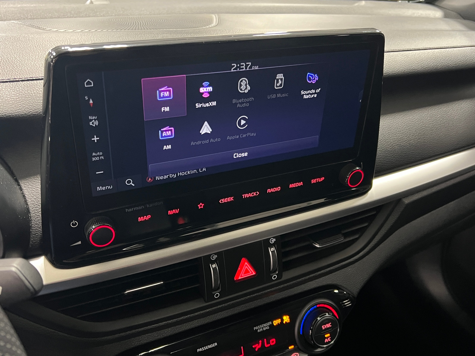 Thumbnail: 2024 Kia Forte - 3