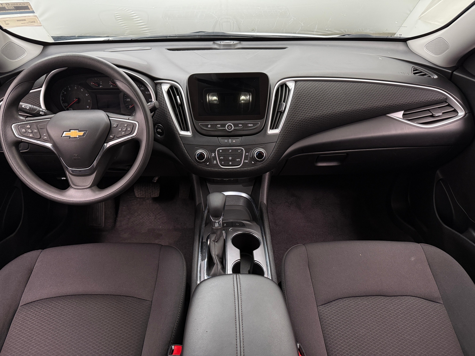 Thumbnail: 2024 Chevrolet Malibu - 3