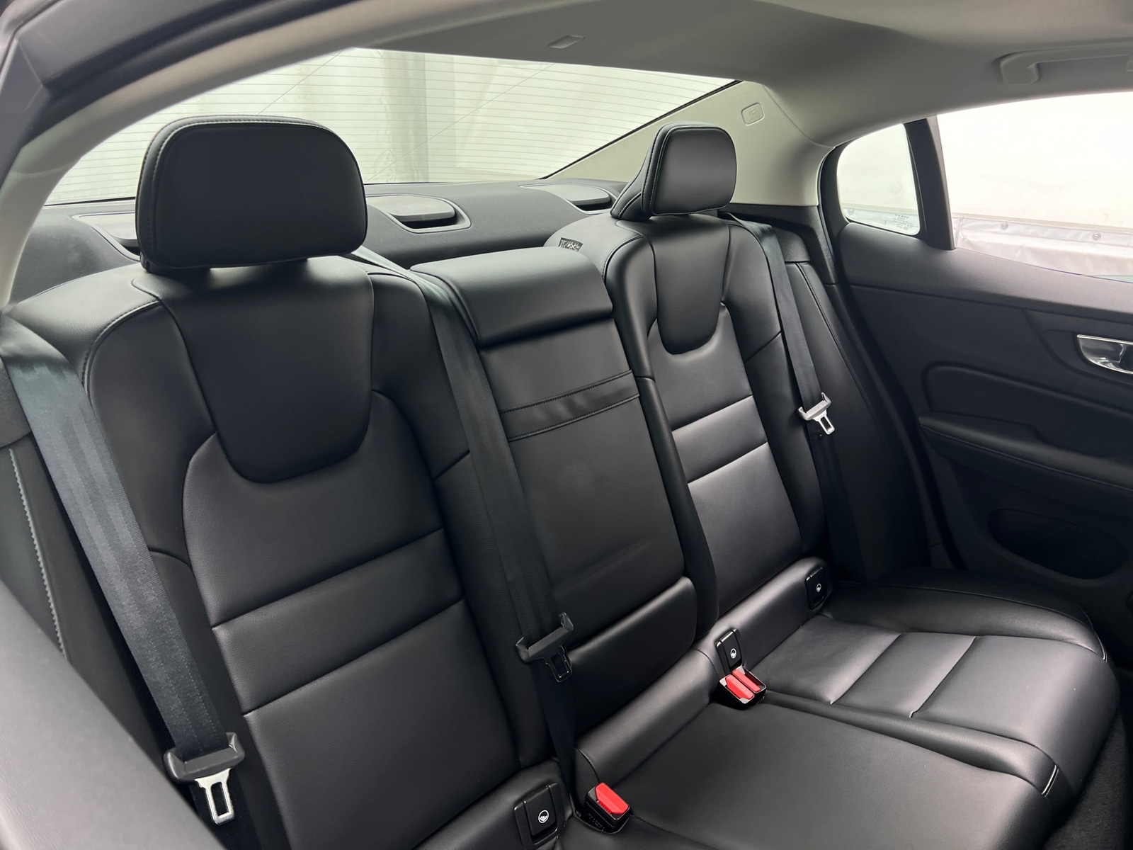 Thumbnail: 2024 Volvo S60 - 6