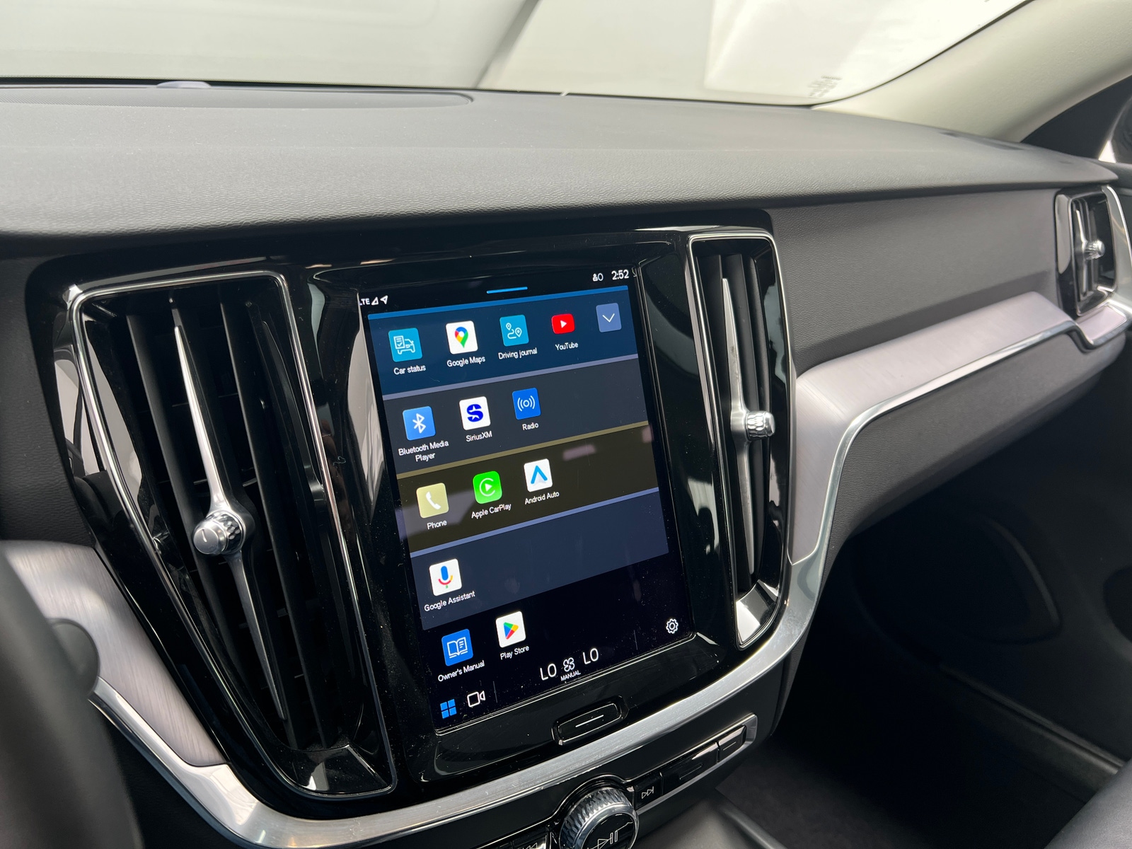 Thumbnail: 2024 Volvo S60 - 4