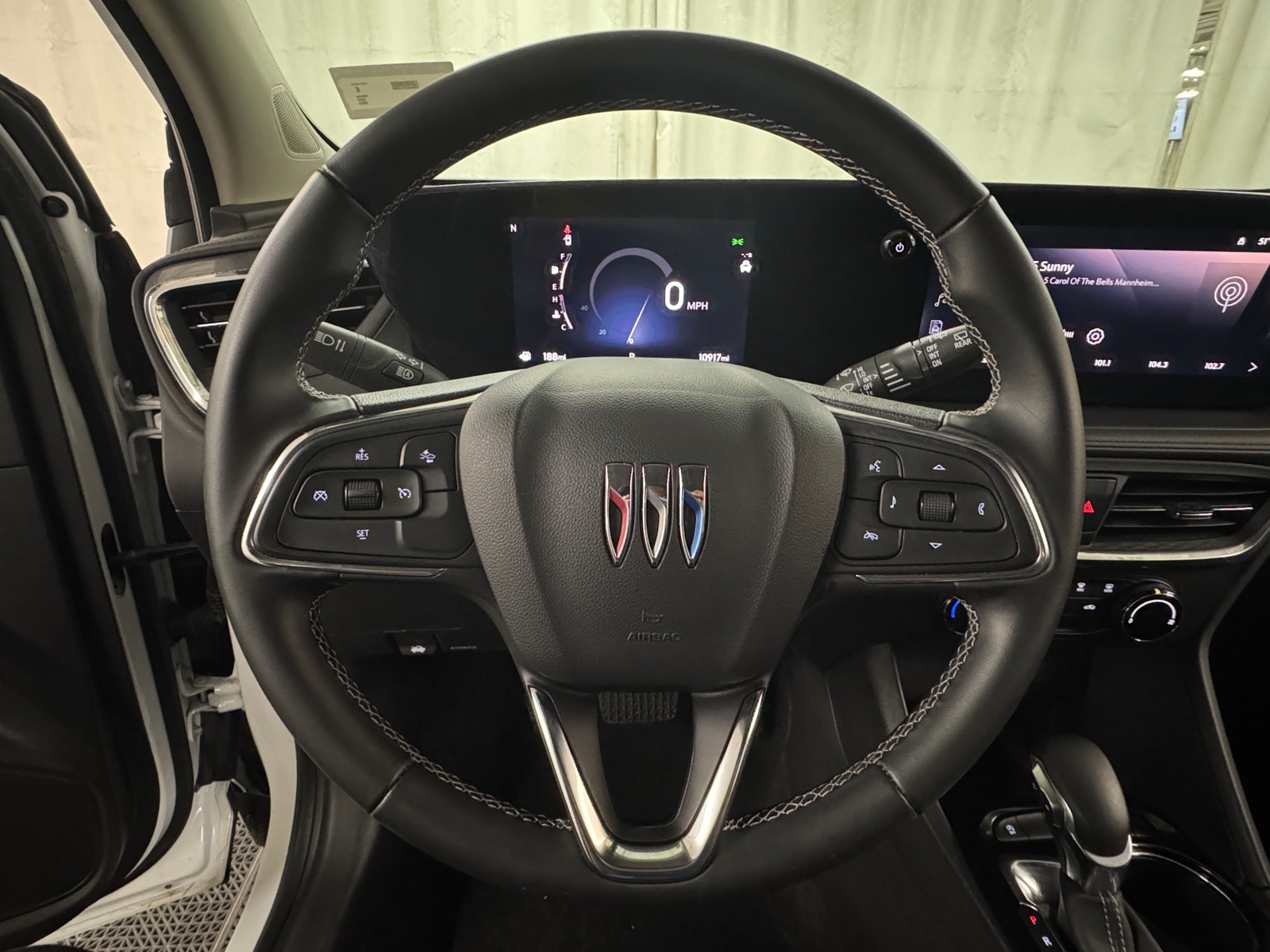 Thumbnail: 2025 Buick Encore GX - 5