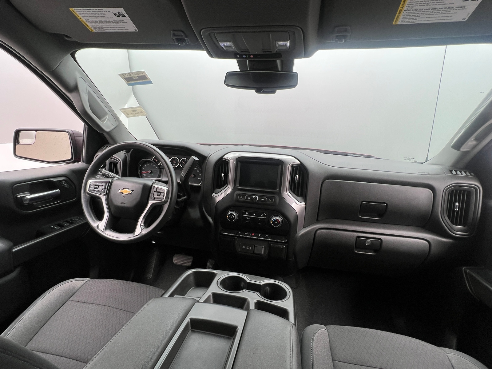 Thumbnail: 2022 Chevrolet Silverado 1500 - 3
