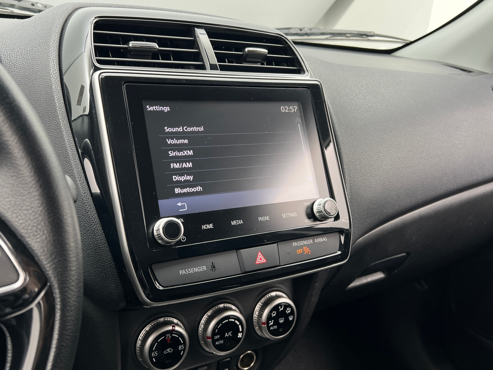 Thumbnail: 2021 Mitsubishi Outlander Sport - 4