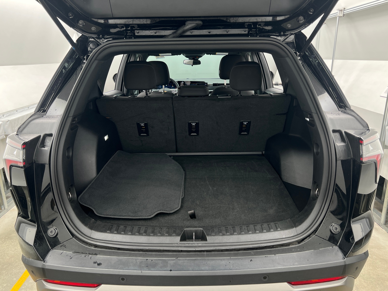 Thumbnail: 2025 Chevrolet Equinox - 7