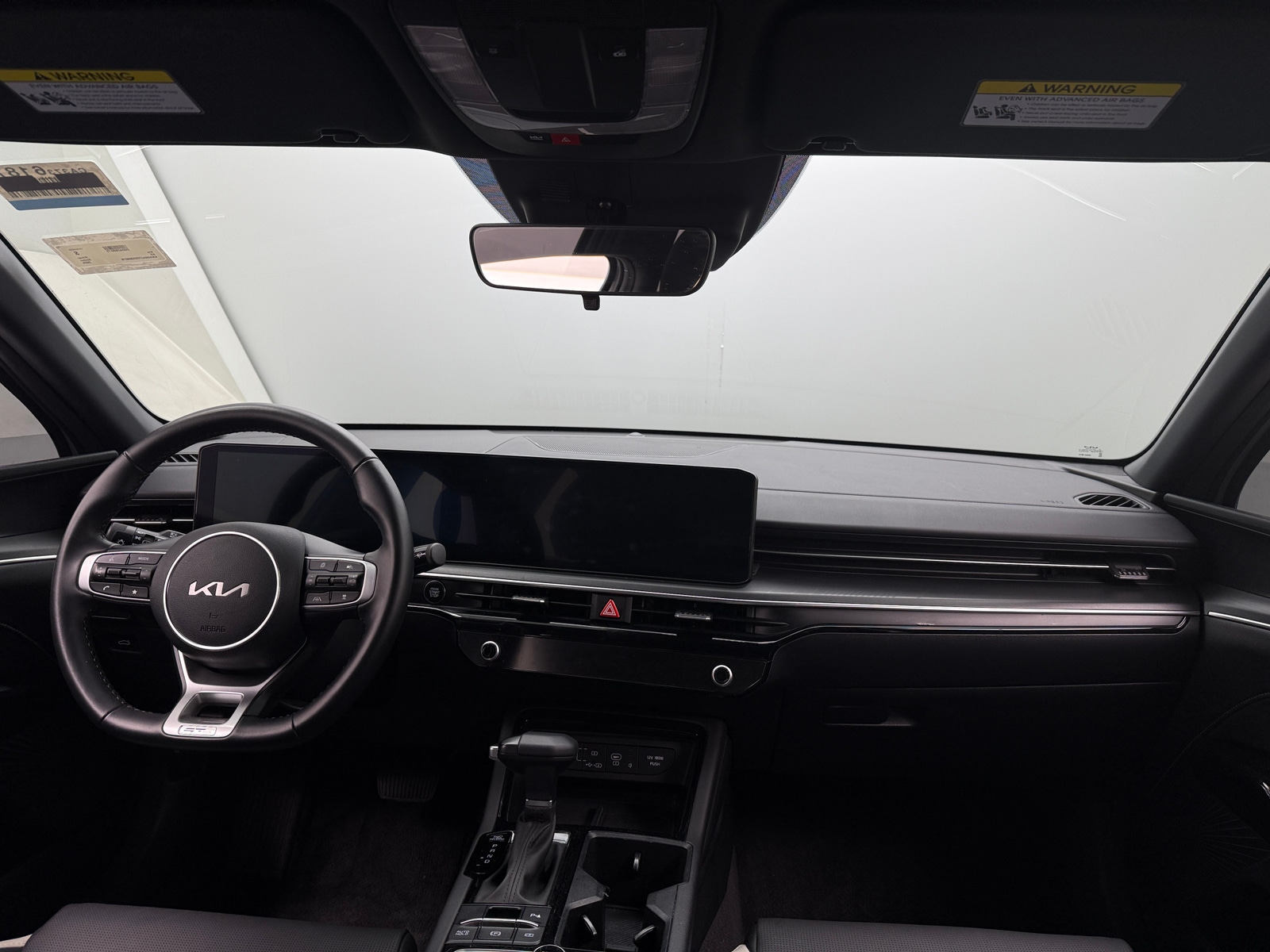 Thumbnail: 2025 Kia K5 - 2