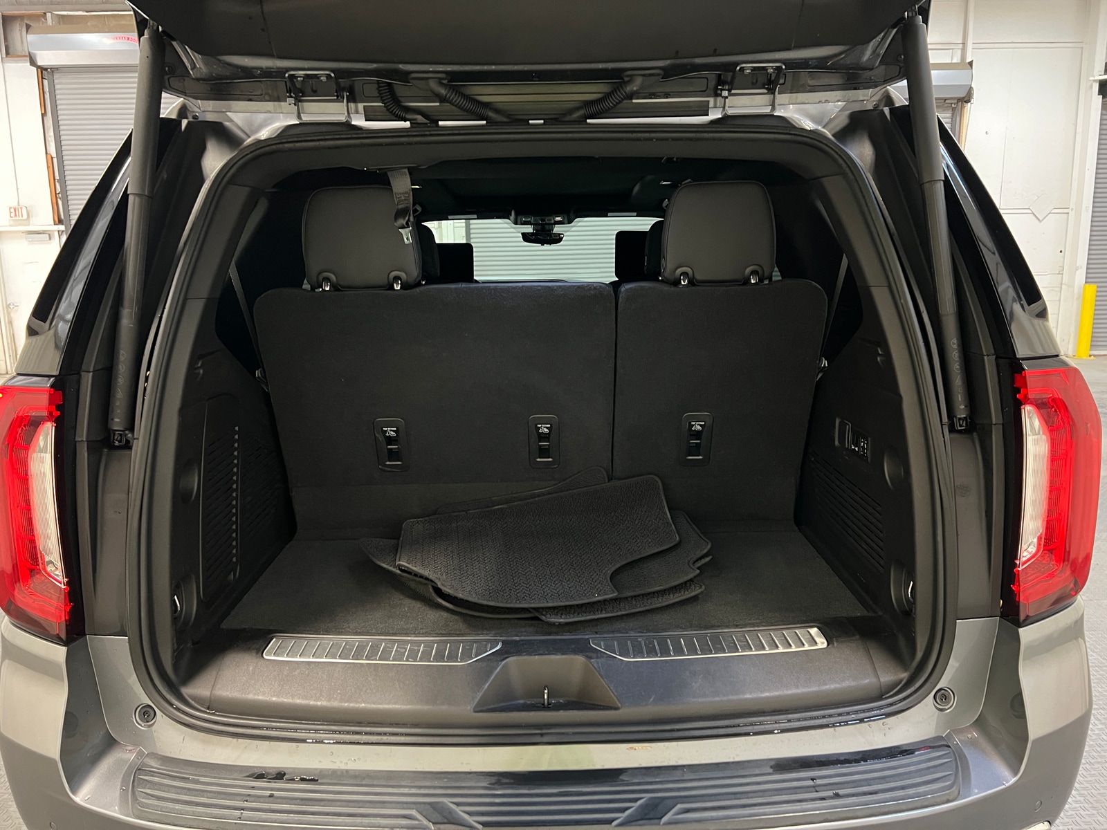 Thumbnail: 2021 GMC Yukon - 6