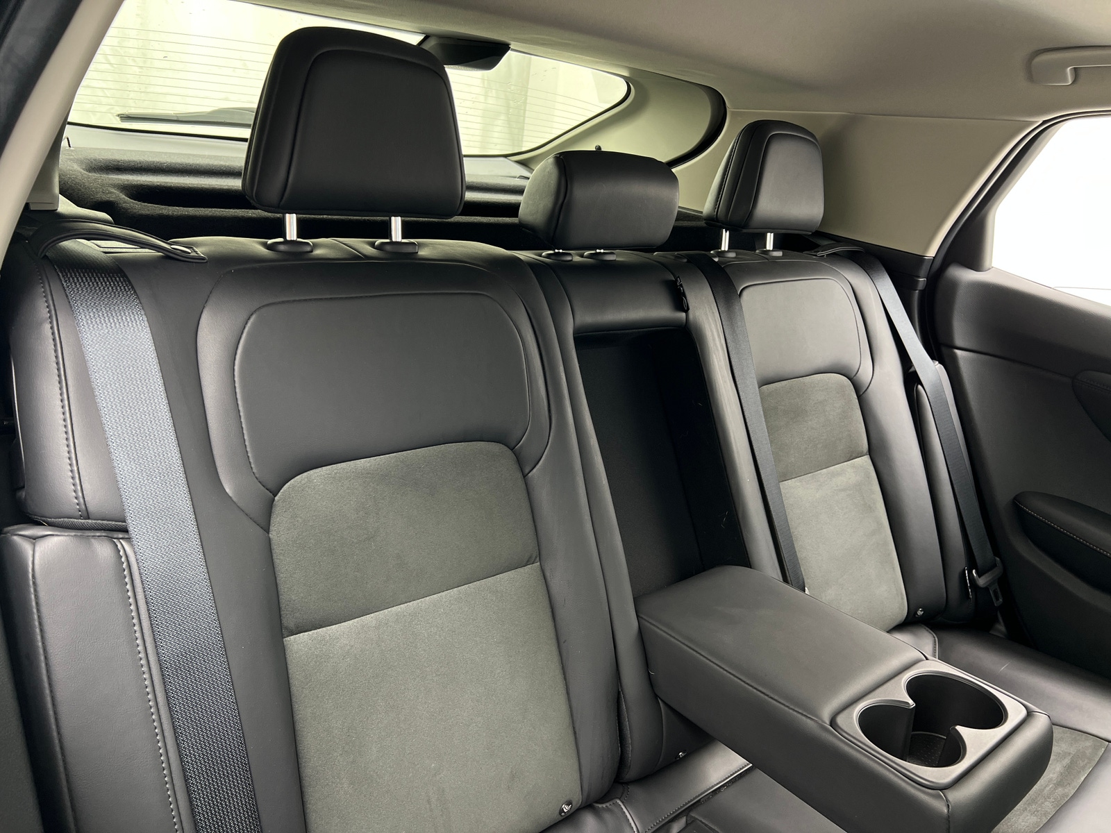 Thumbnail: 2024 Nissan Ariya - 5