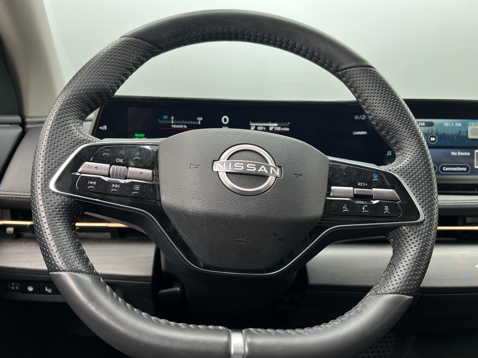 Thumbnail: 2024 Nissan Ariya - 4