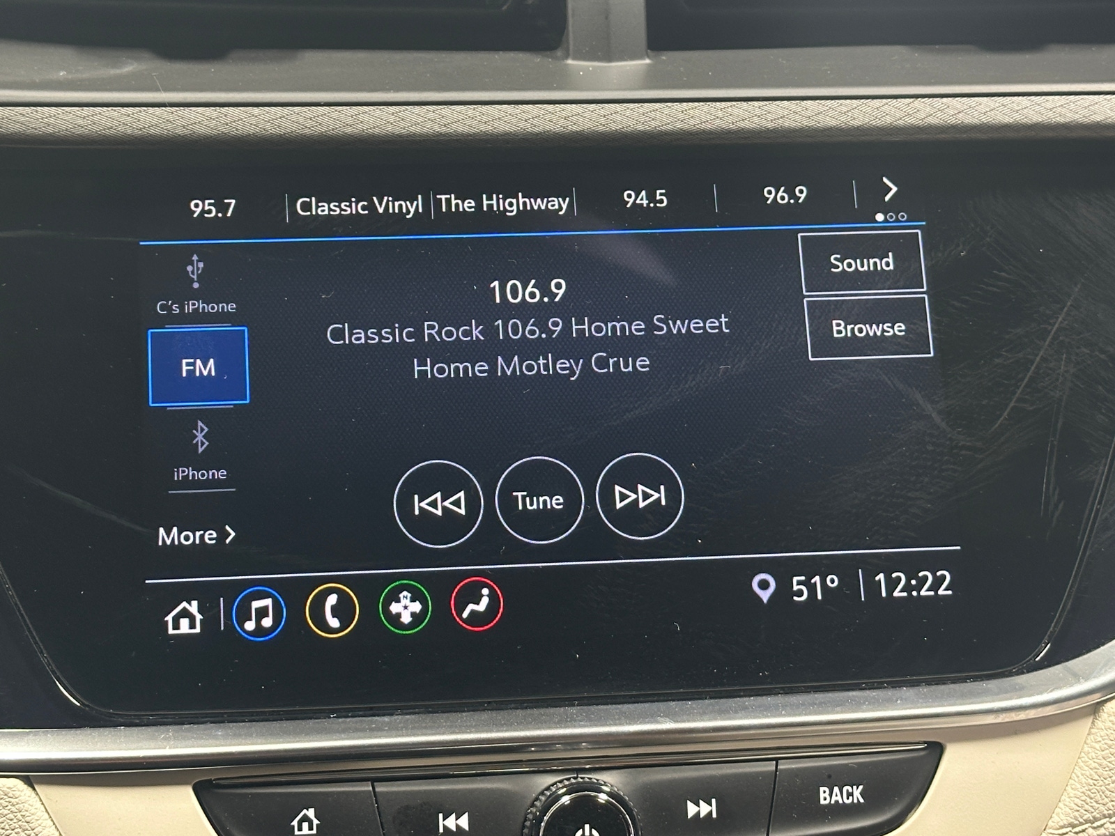 Thumbnail: 2021 Buick Encore GX - 3