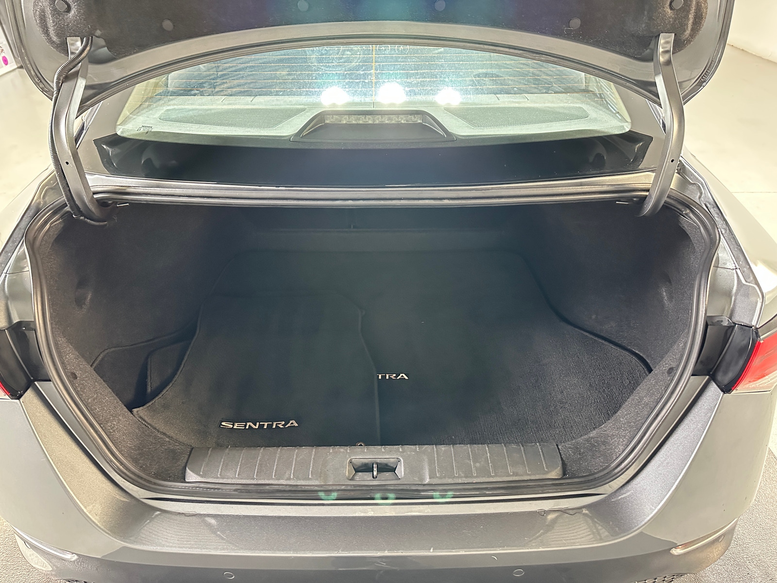 Thumbnail: 2024 Nissan Sentra - 7