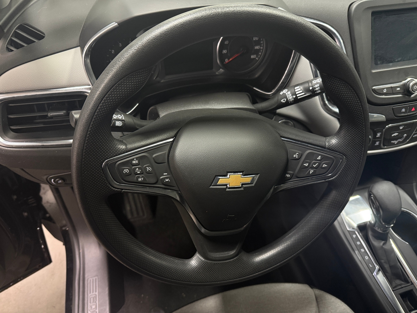 Thumbnail: 2024 Chevrolet Equinox - 5