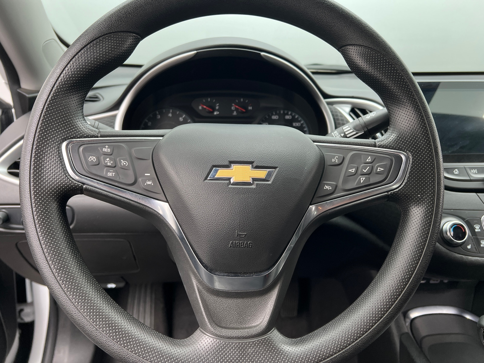 Thumbnail: 2024 Chevrolet Malibu - 5