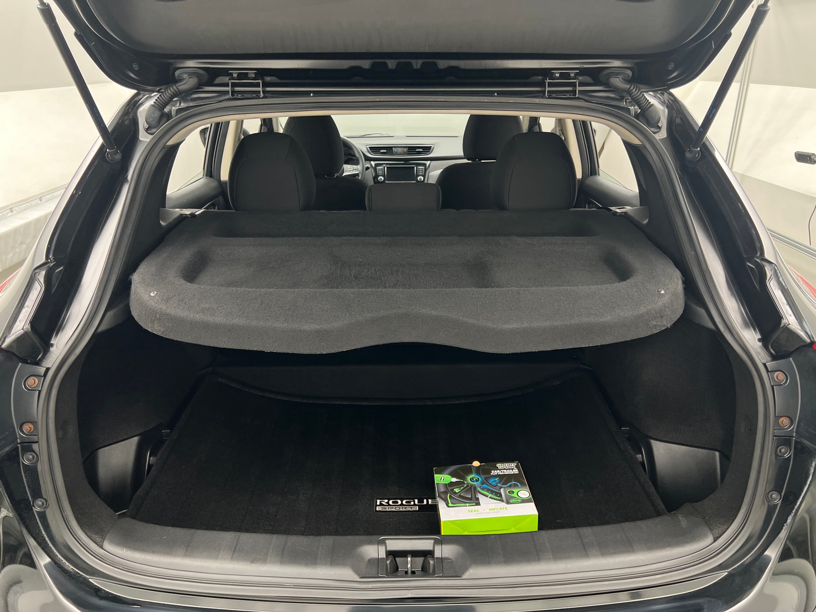 Thumbnail: 2020 Nissan Rogue Sport - 7