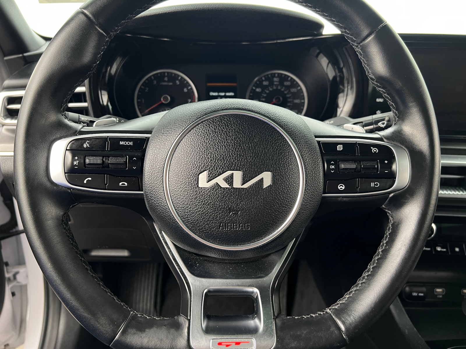 Thumbnail: 2022 Kia K5 - 4