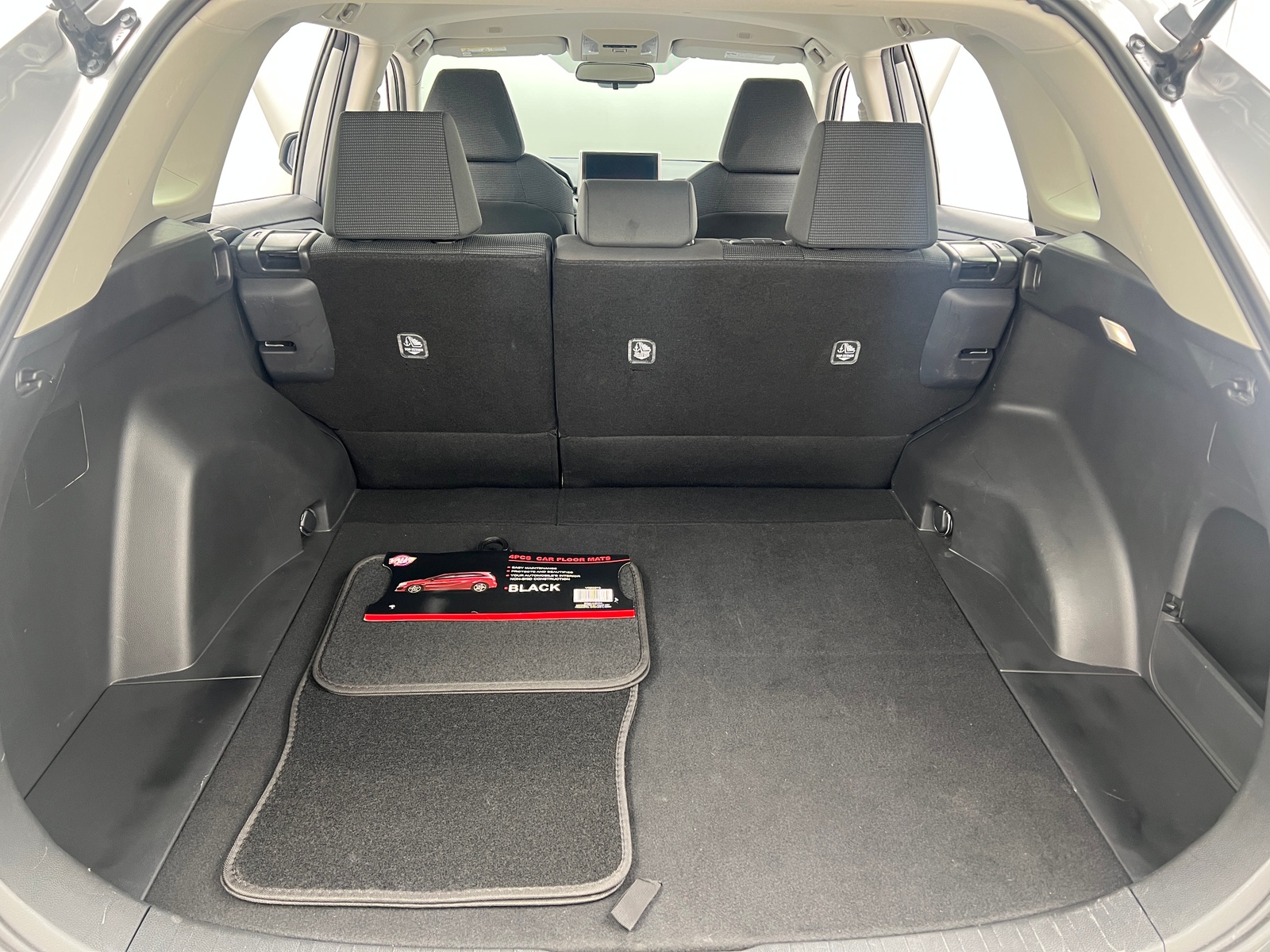 Thumbnail: 2025 Toyota RAV4 - 7