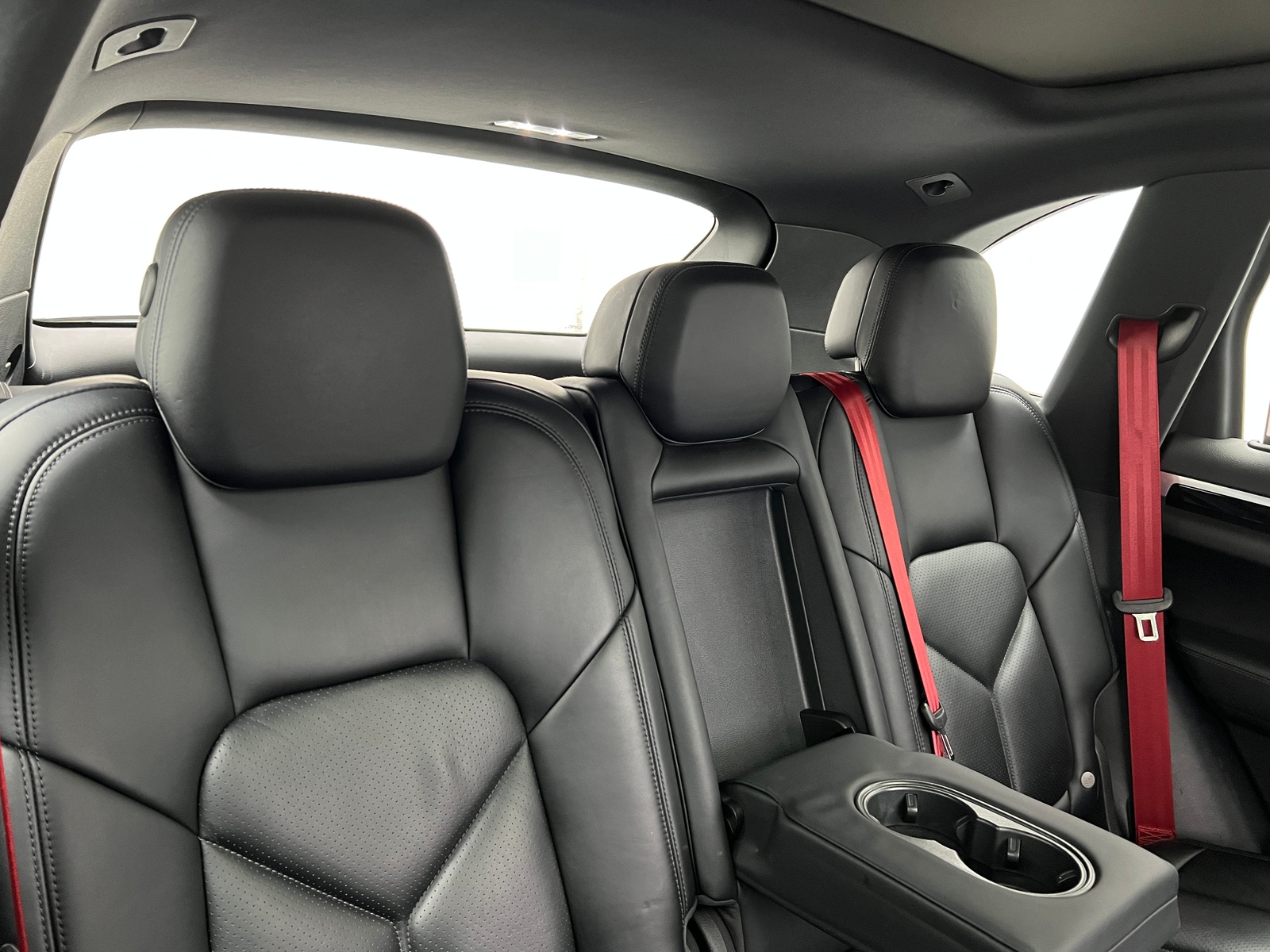 Thumbnail: 2016 Porsche Cayenne - 5