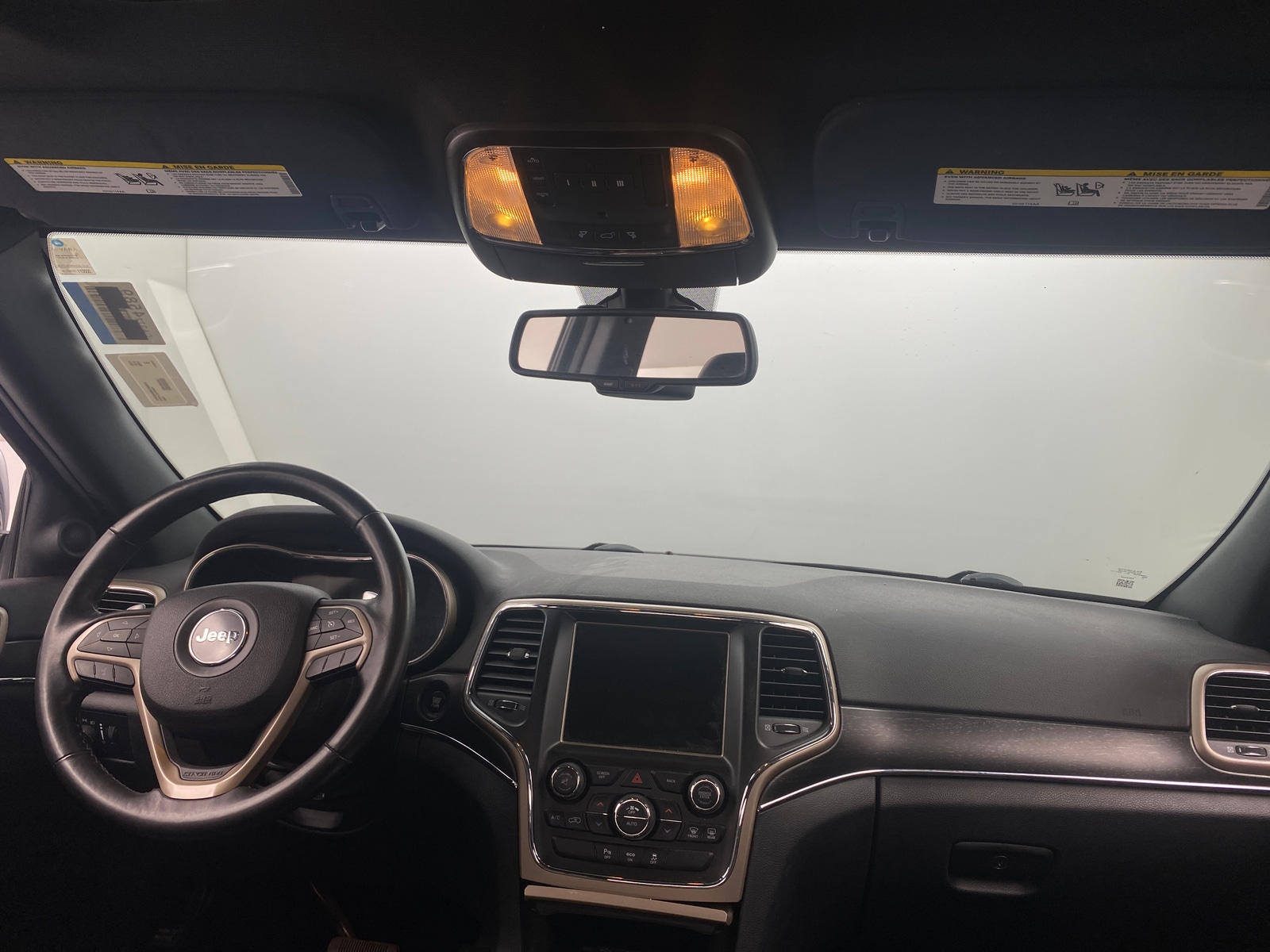 Thumbnail: 2015 Jeep Grand Cherokee - 2