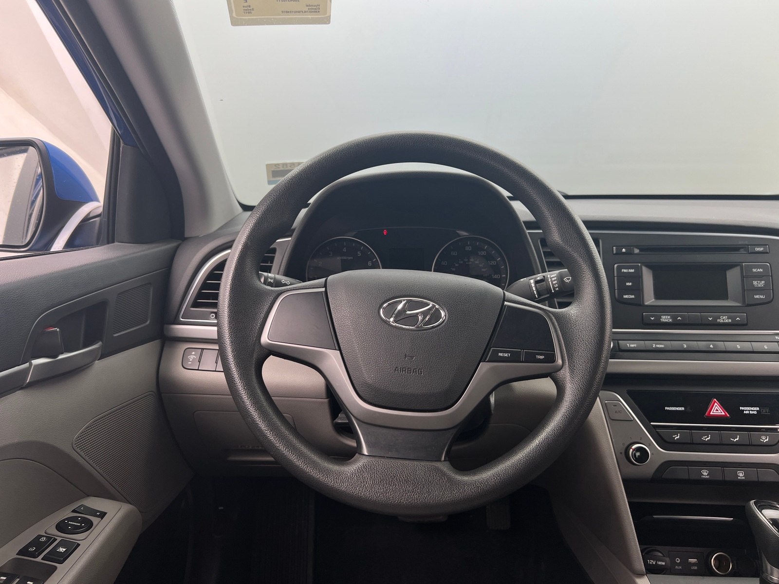 Thumbnail: 2017 Hyundai Elantra - 5