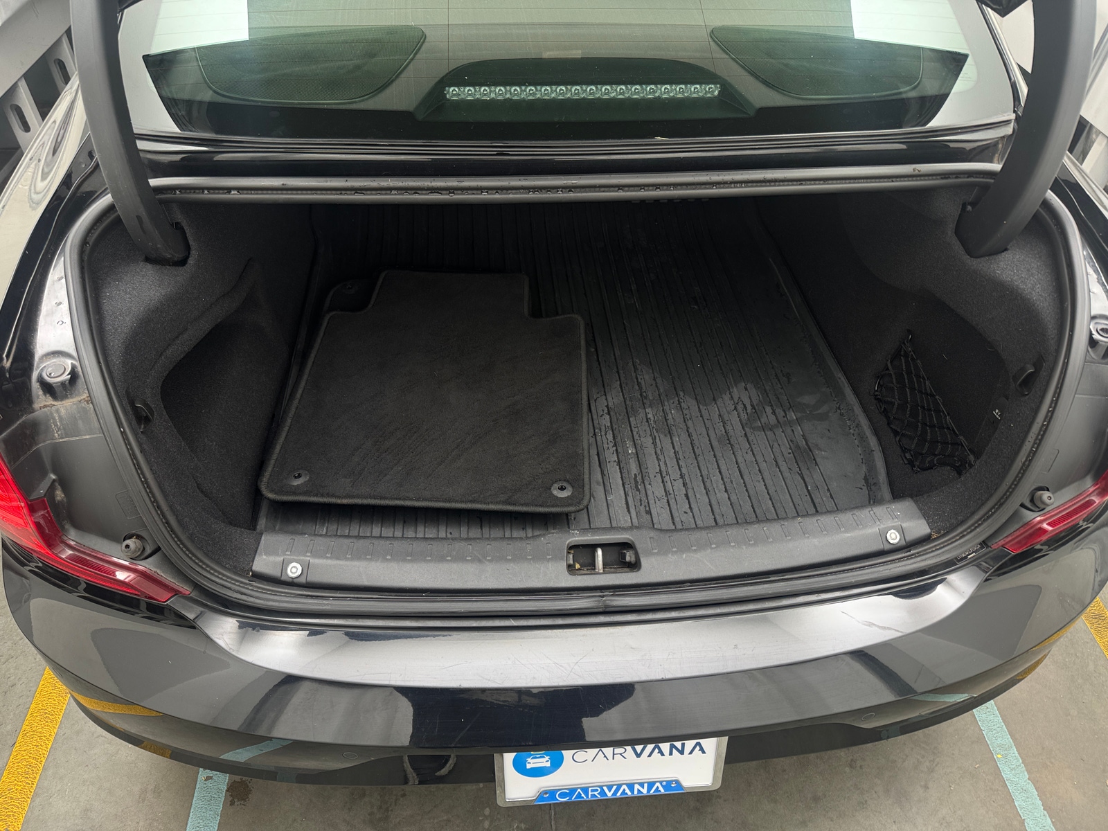 Thumbnail: 2018 Volvo S90 - 6