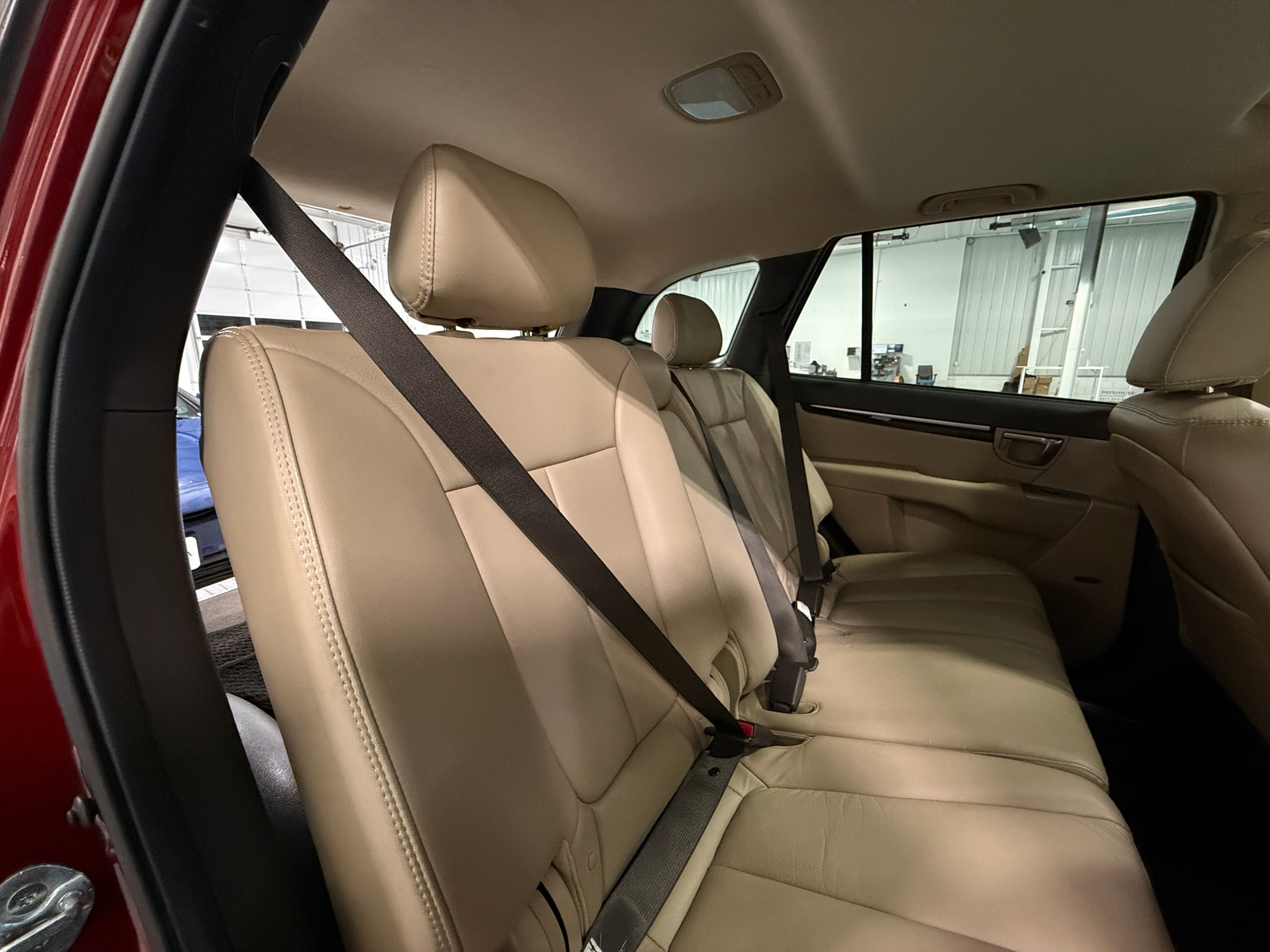 Thumbnail: 2012 Hyundai Santa Fe - 5