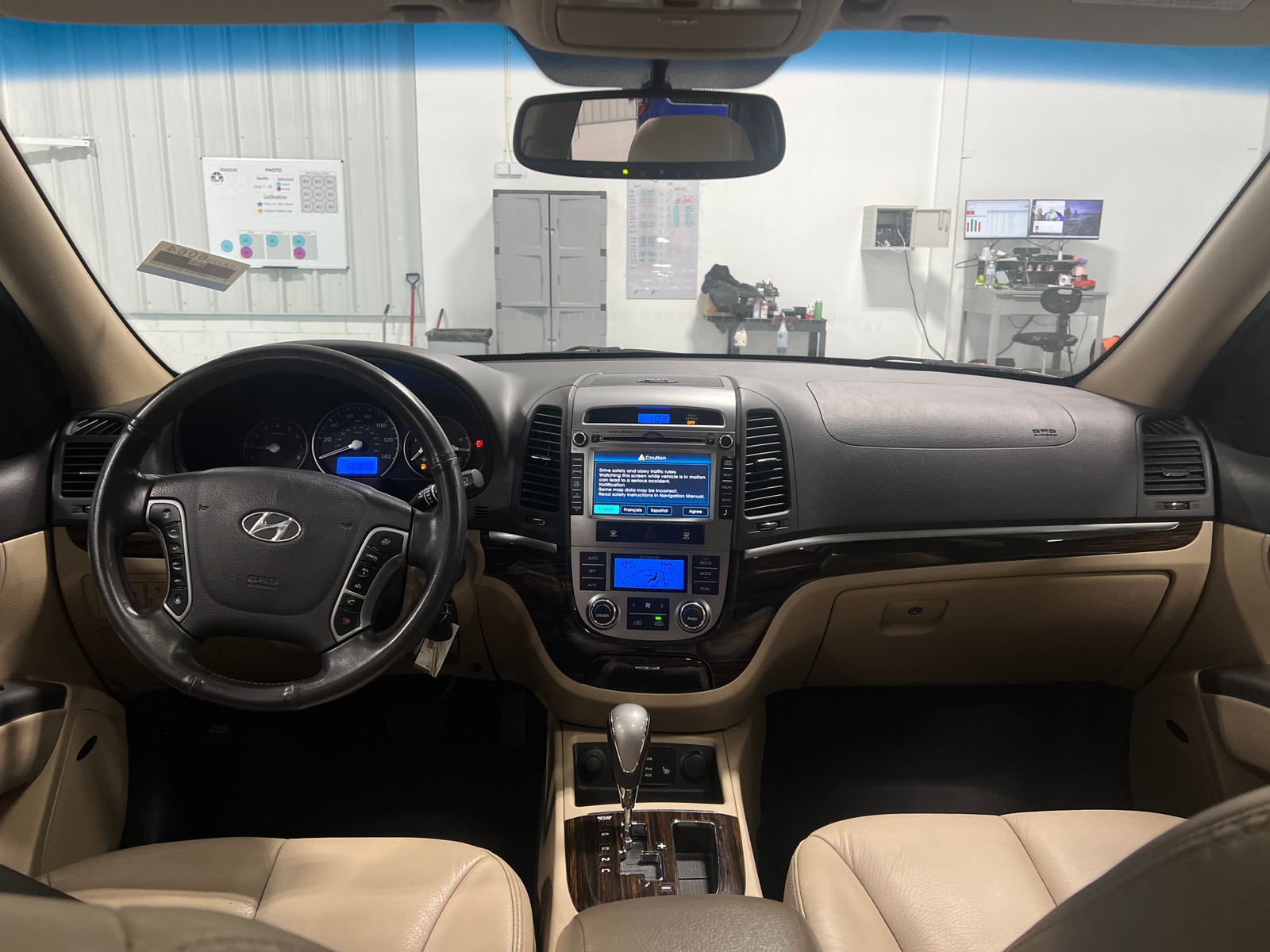 Thumbnail: 2012 Hyundai Santa Fe - 2