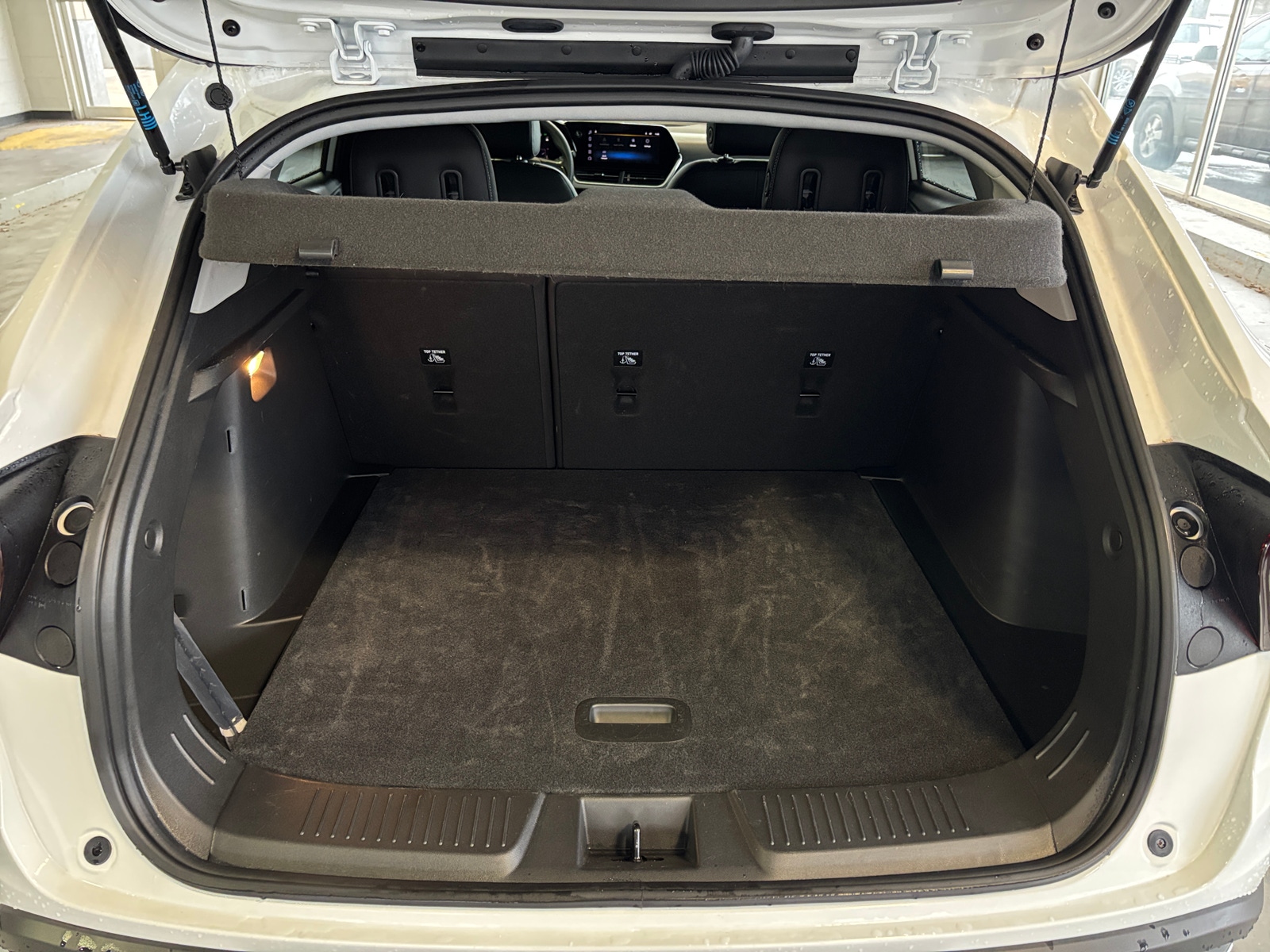 Thumbnail: 2025 Chevrolet Trax - 6