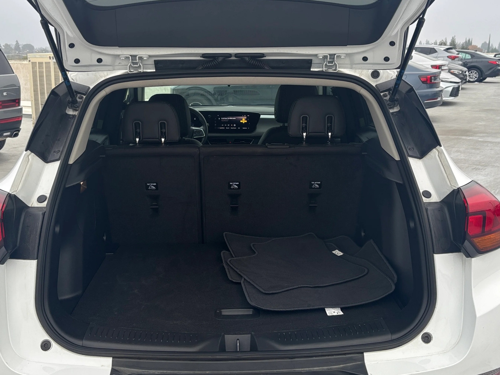 Thumbnail: 2025 Buick Encore GX - 6