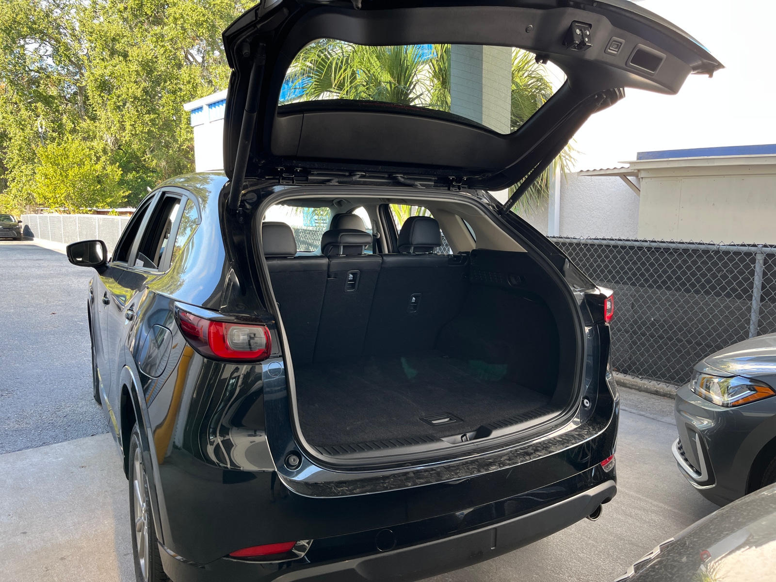 Thumbnail: 2025 Mazda CX-5 - 6