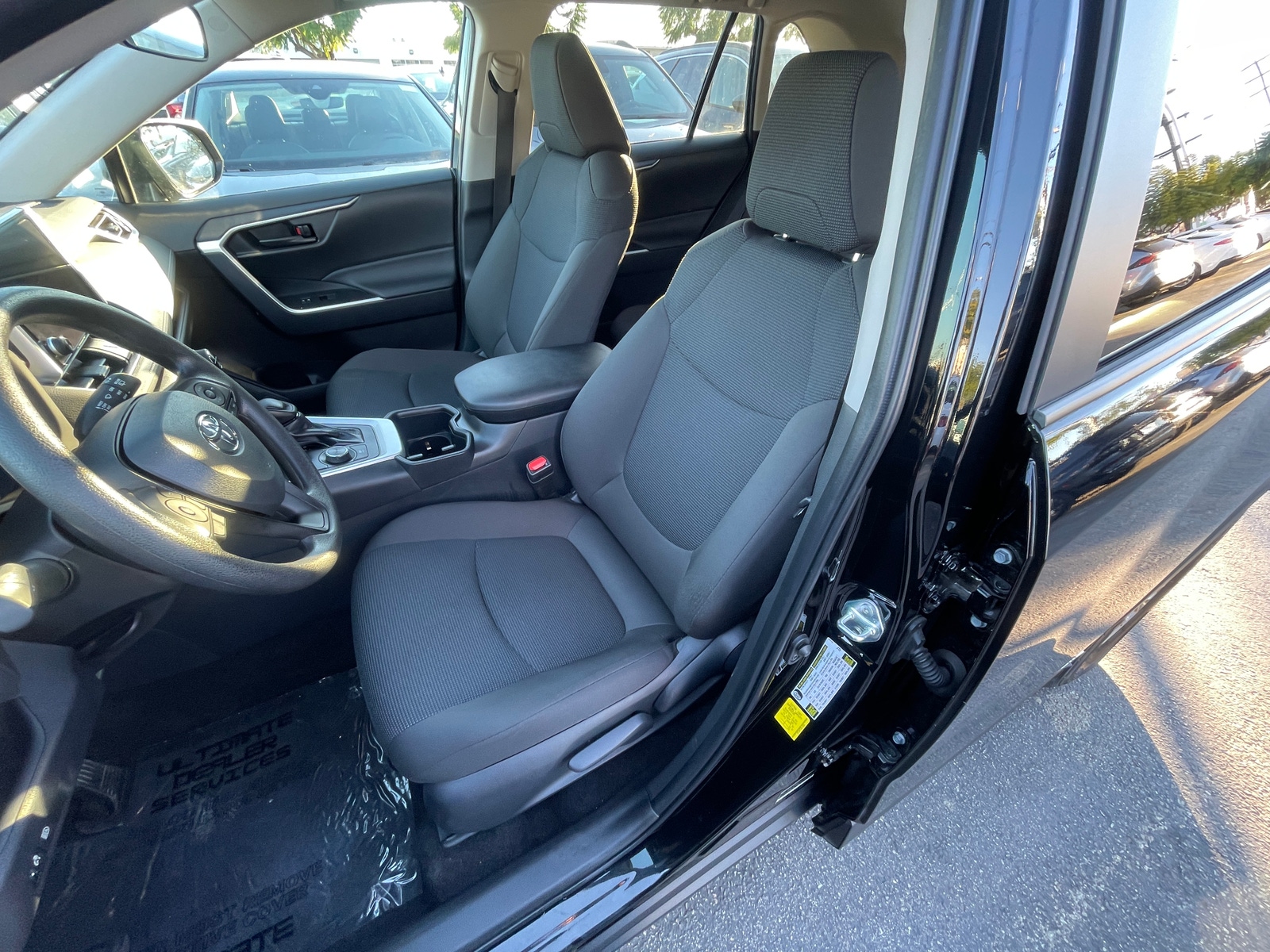 Thumbnail: 2025 Toyota RAV4 - 2