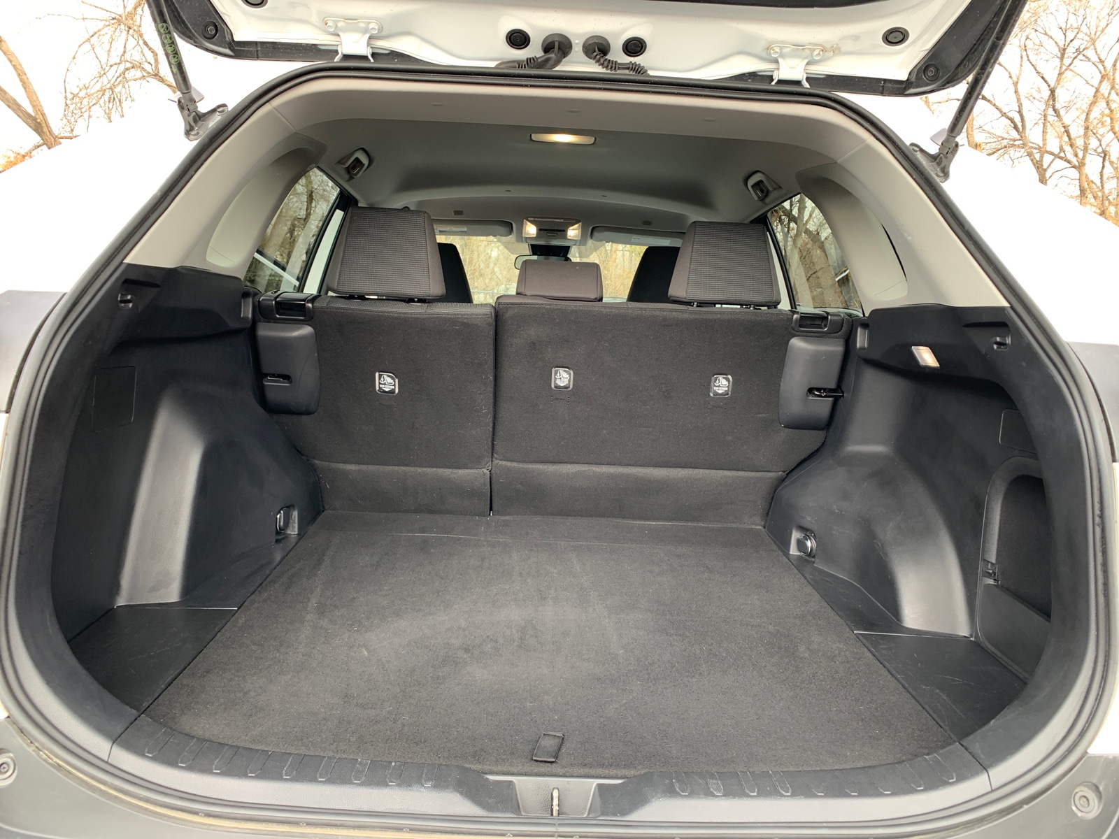 Thumbnail: 2025 Toyota RAV4 - 6