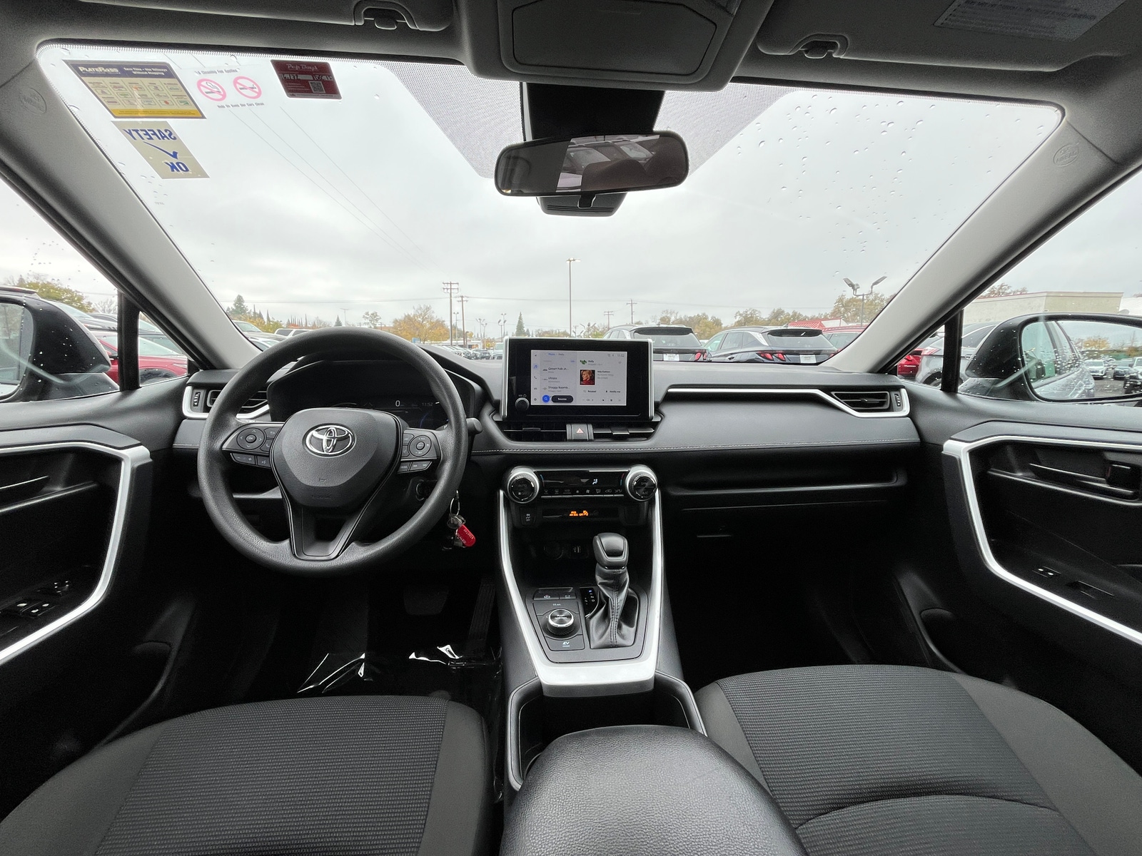 Thumbnail: 2025 Toyota RAV4 - 3