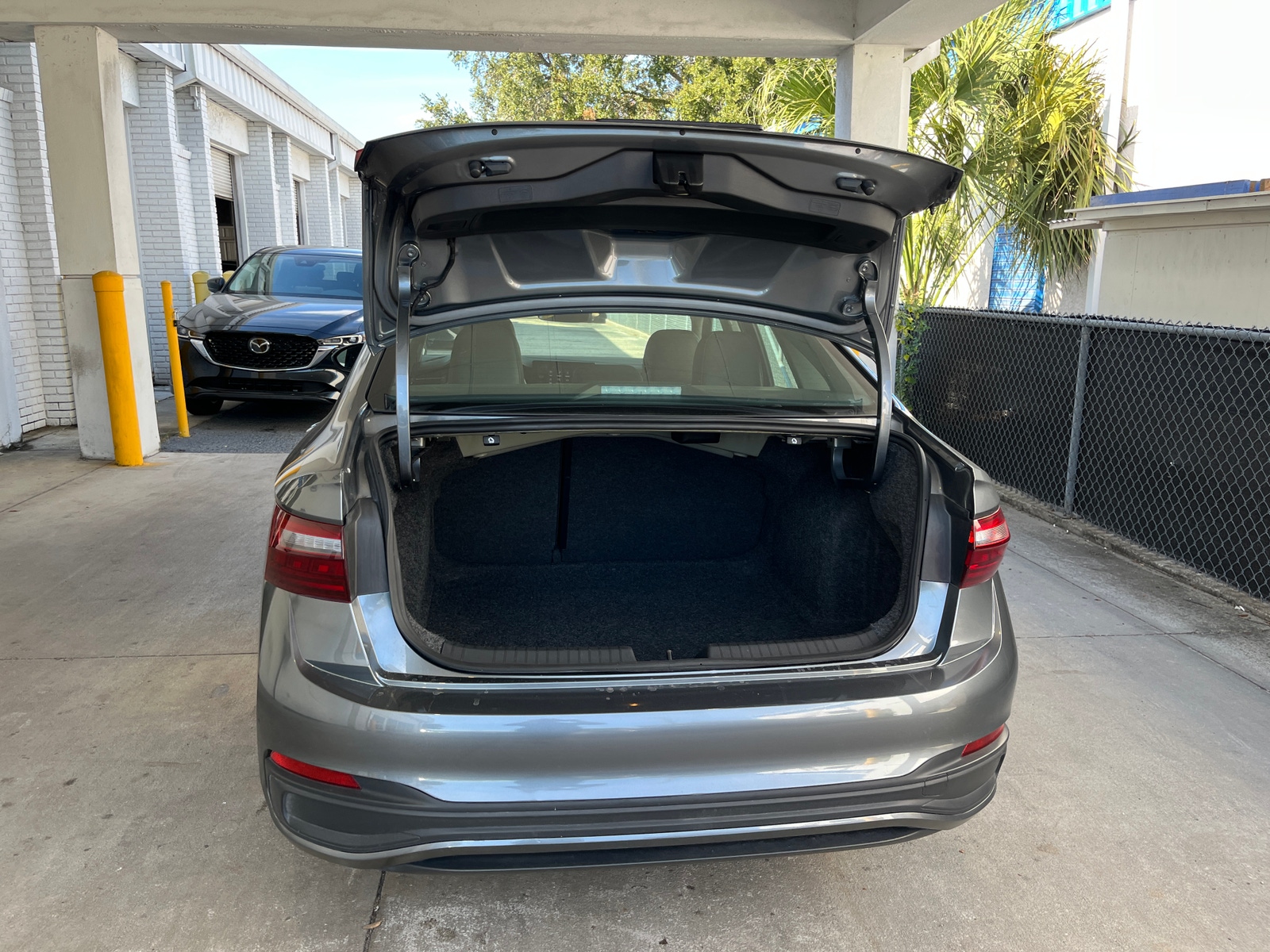 Thumbnail: 2025 Volkswagen Jetta - 6