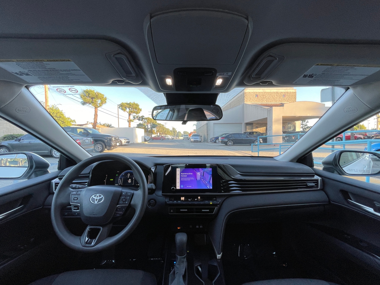 Thumbnail: 2025 Toyota Camry - 3