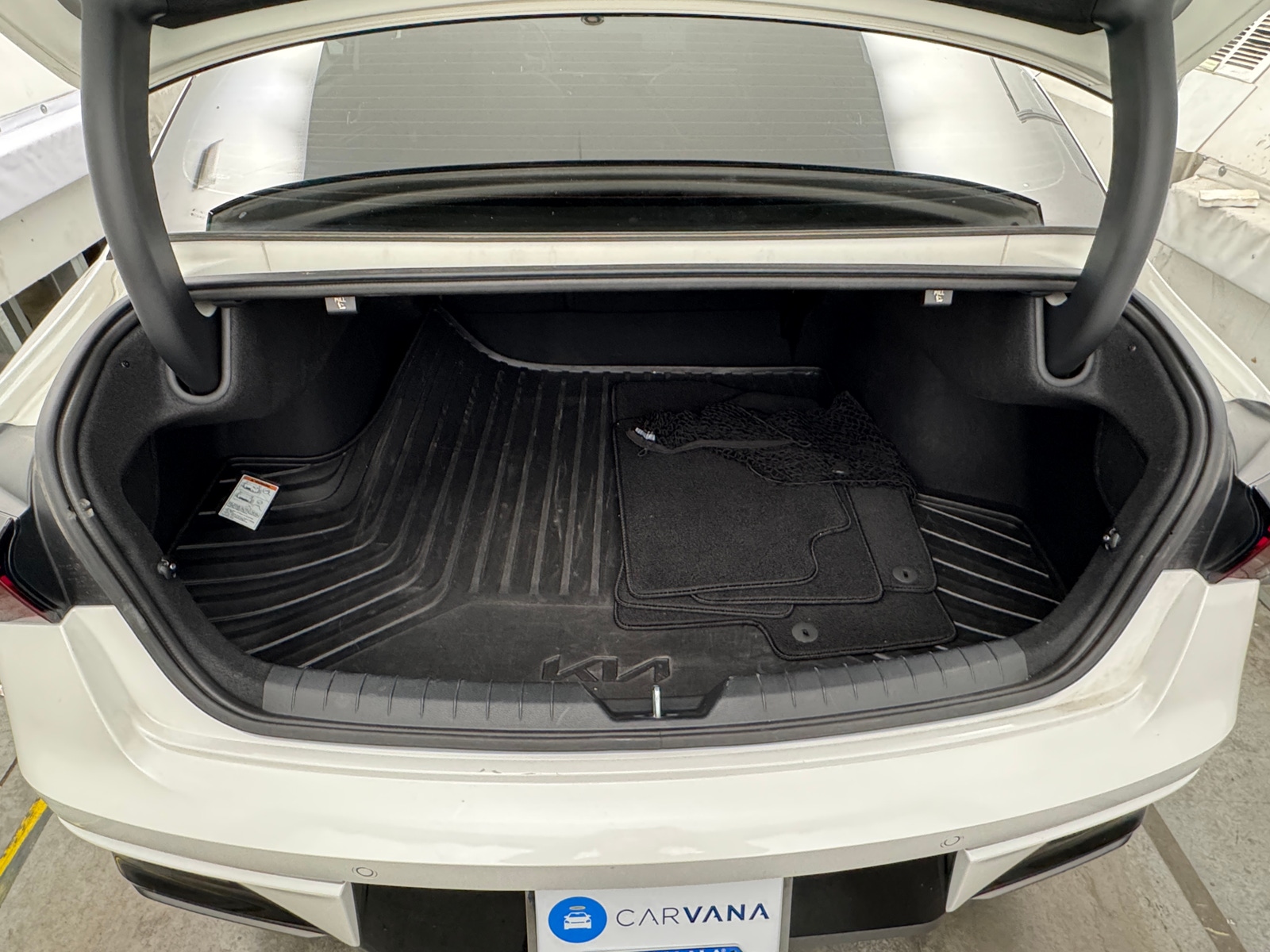 Thumbnail: 2025 Kia K5 - 6