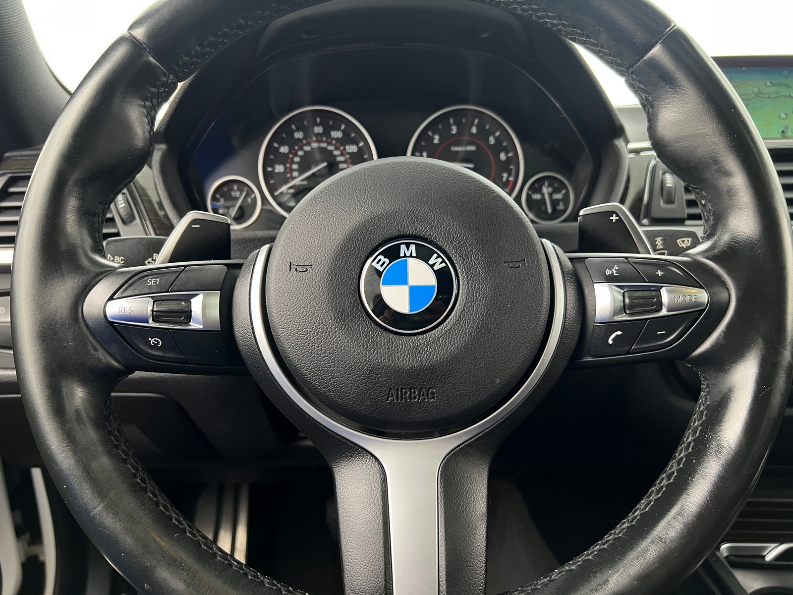 Thumbnail: 2016 BMW 4 Series - 3