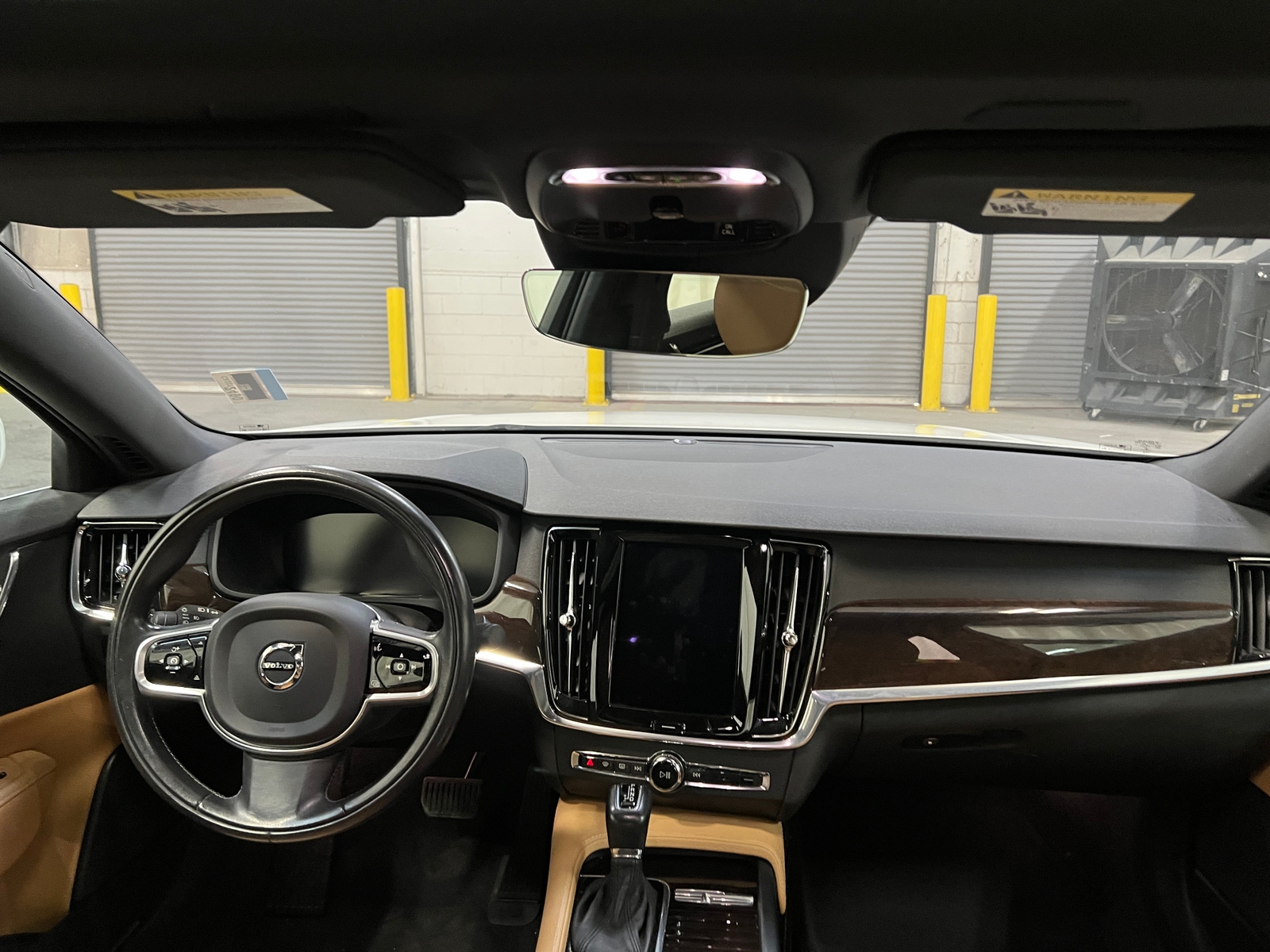 Thumbnail: 2018 Volvo S90 - 2