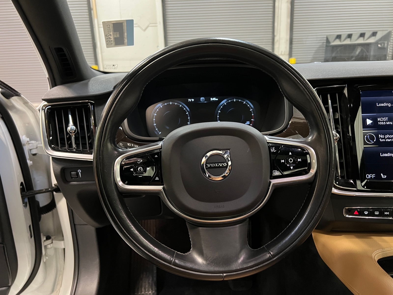 Thumbnail: 2018 Volvo S90 - 4