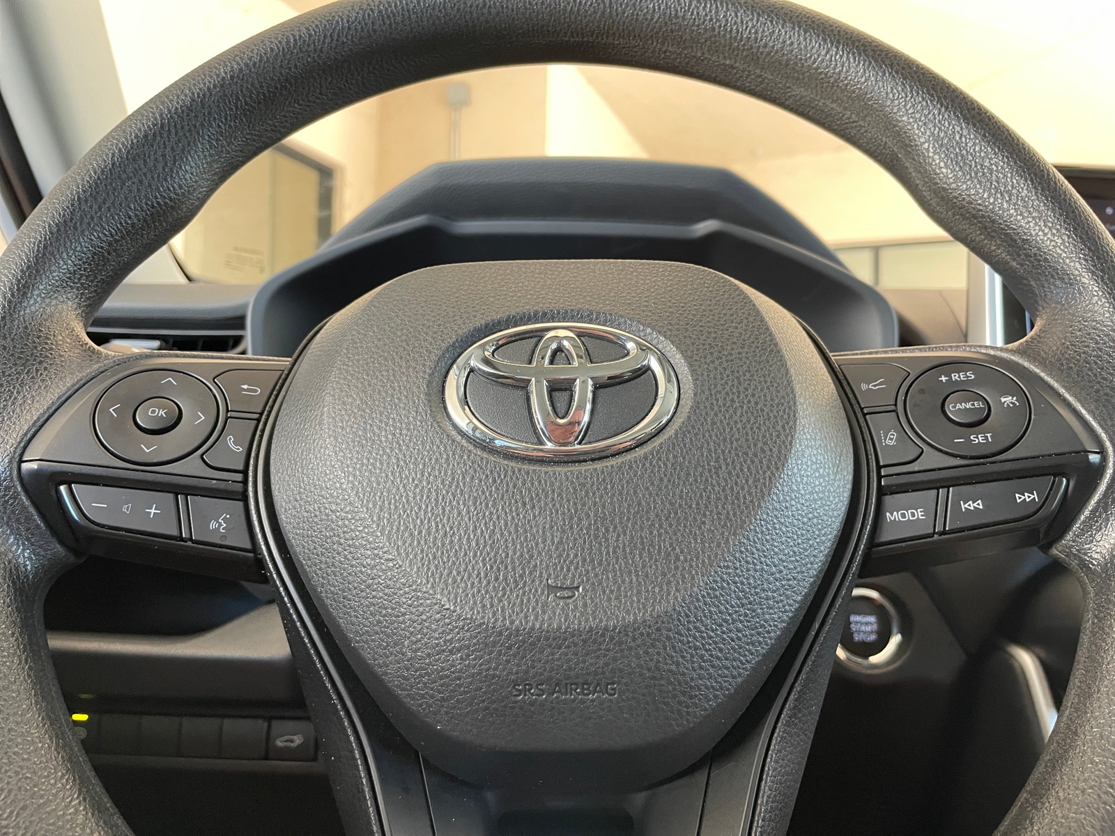 Thumbnail: 2025 Toyota RAV4 - 5