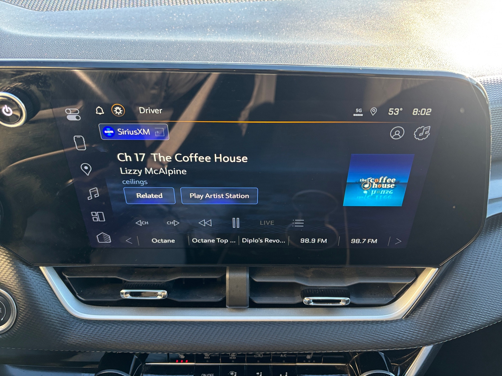 Thumbnail: 2025 Chevrolet Equinox - 4