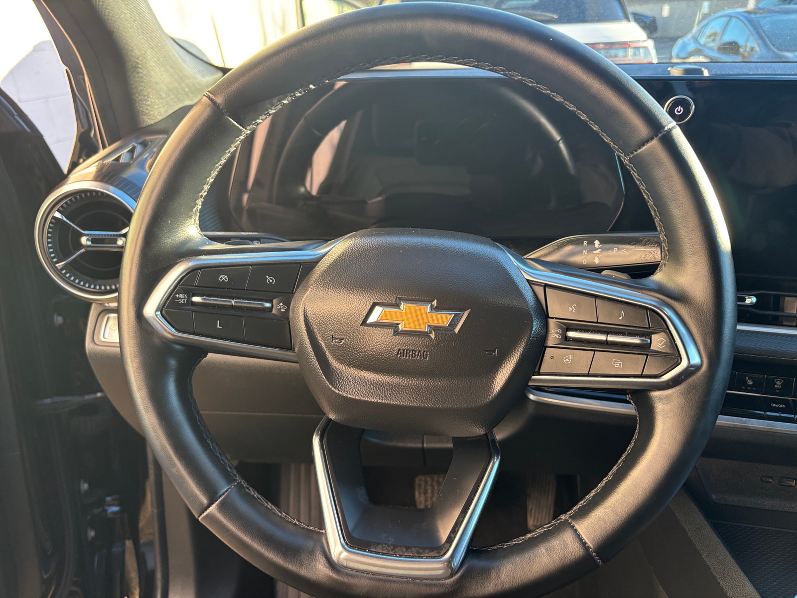 Thumbnail: 2025 Chevrolet Equinox - 5