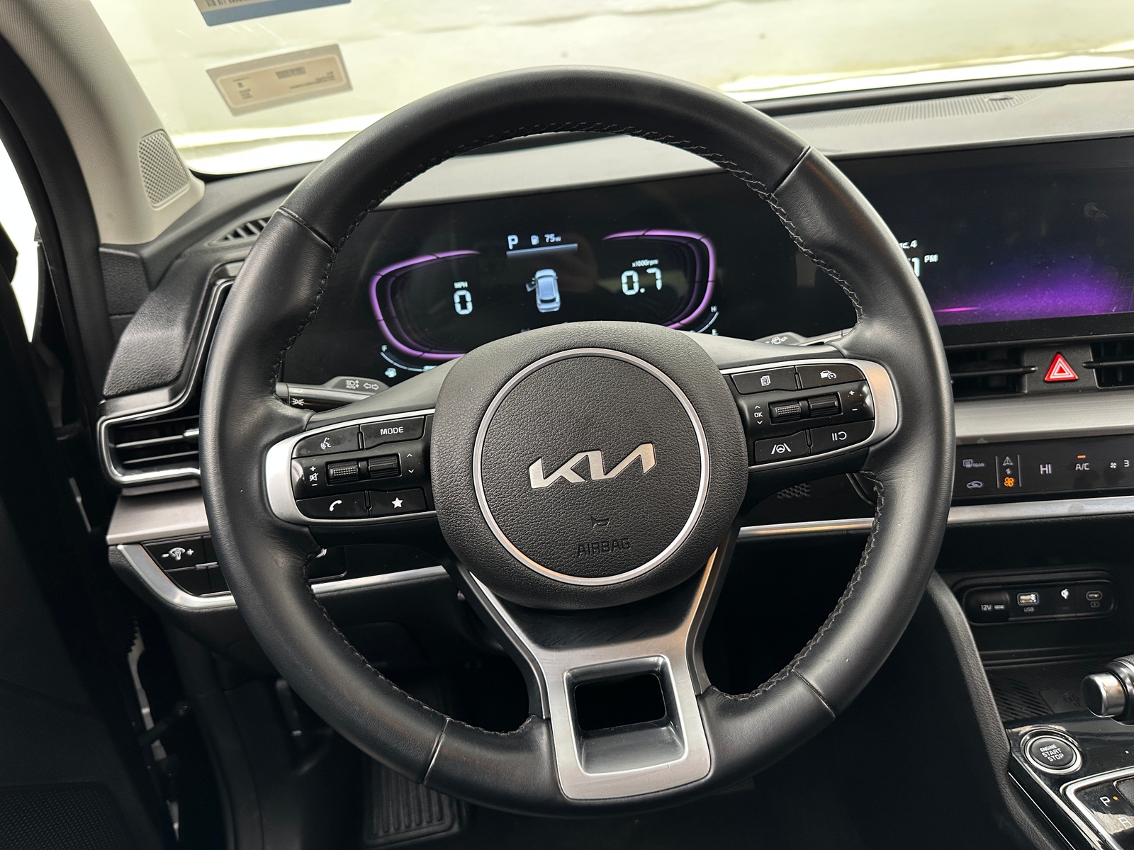 Thumbnail: 2024 Kia Sportage - 4